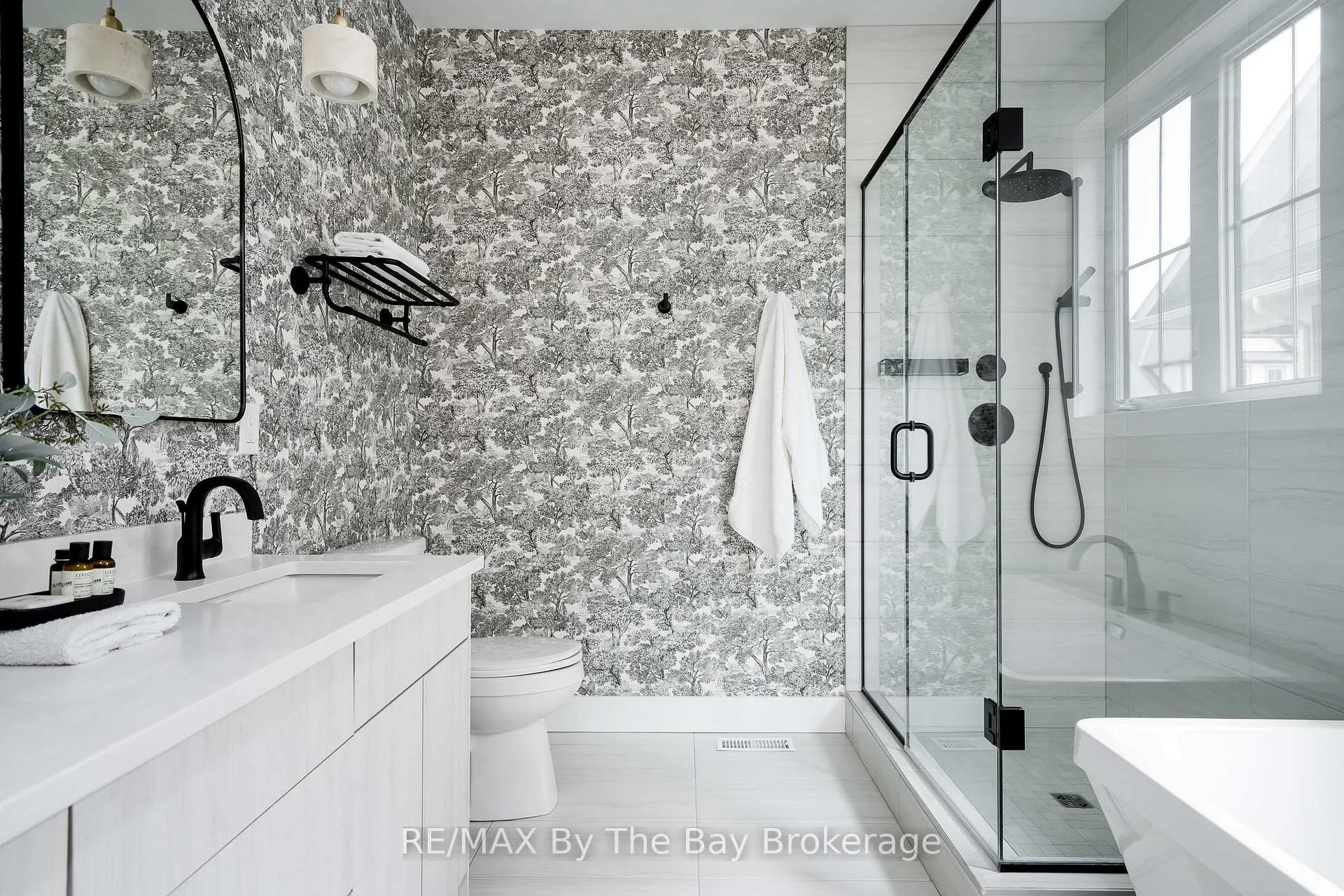 Photo 20 of 113 Black Willow Crescent, Blue Mountains — HOMEH