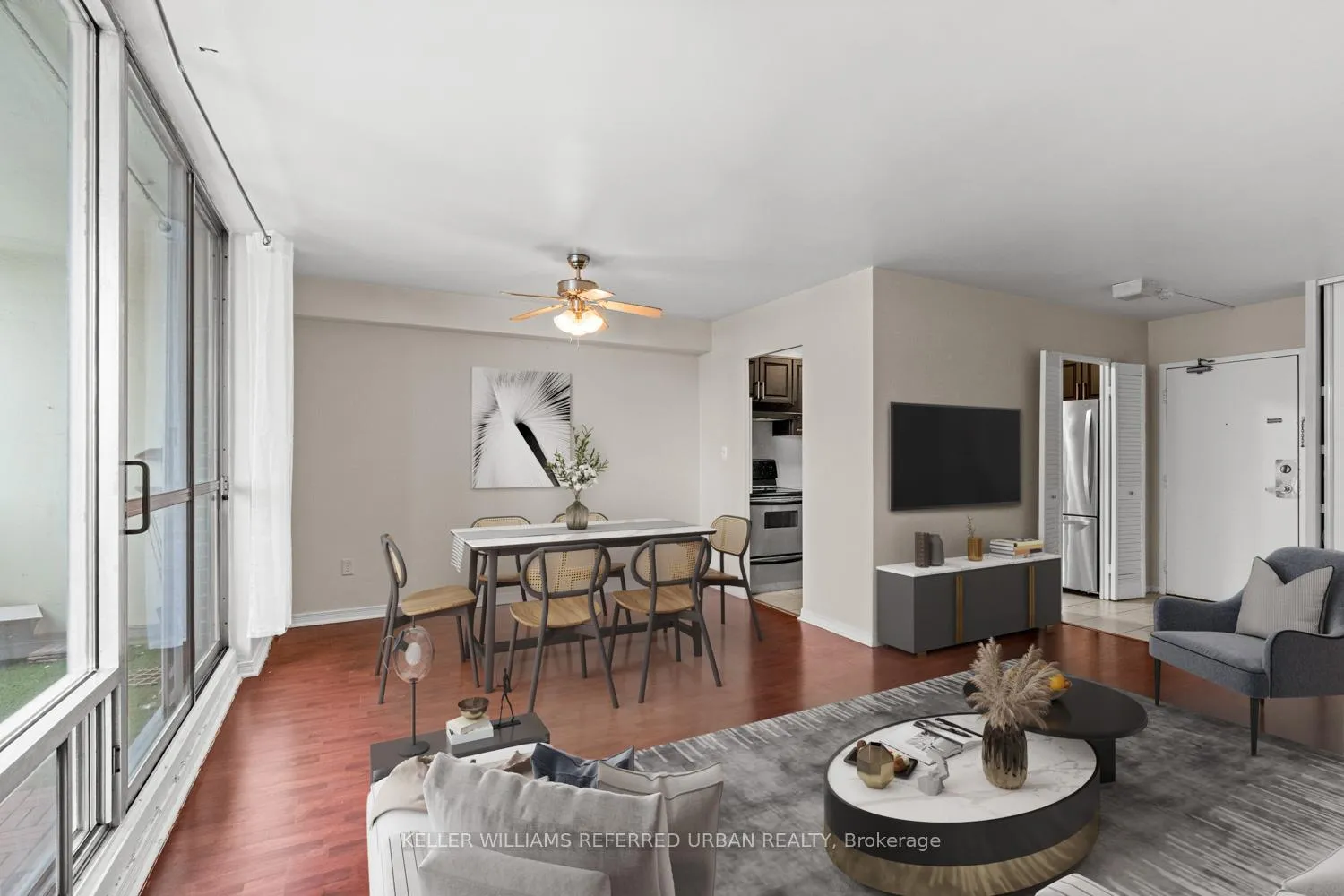 Photo 3 of Unit 903, 5 Massey Square, Toronto, Crescent Town — HOMEH