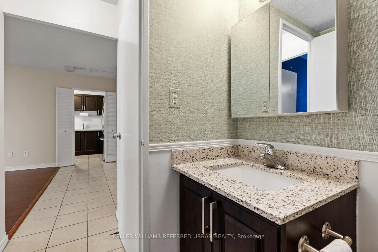 Photo 11 of Unit 903, 5 Massey Square, Toronto, Crescent Town — HOMEH