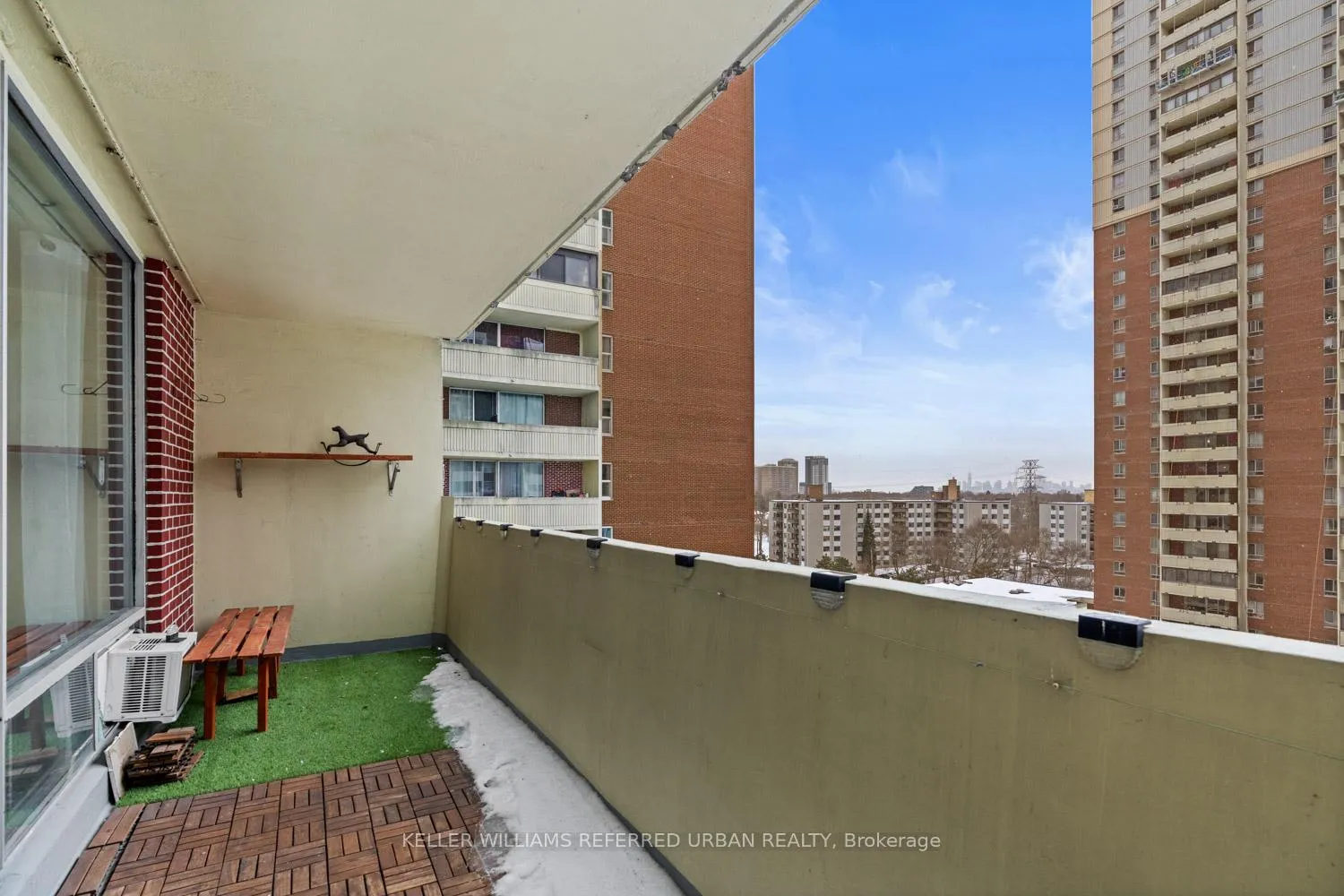 Photo 18 of Unit 903, 5 Massey Square, Toronto, Crescent Town — HOMEH