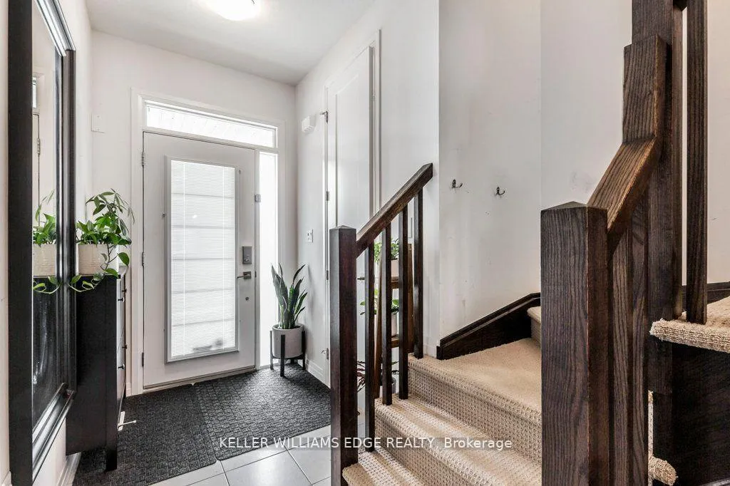 Photo 4 of 5 Greenwich Avenue, Hamilton, Stoney Creek — HOMEH