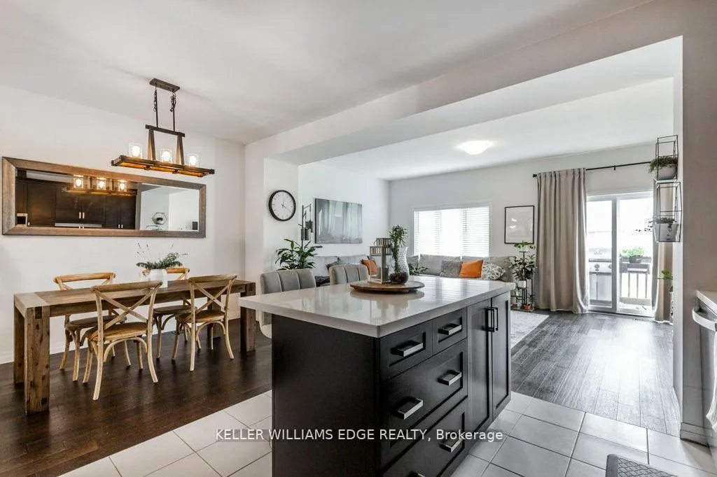 Photo 7 of 5 Greenwich Avenue, Hamilton, Stoney Creek — HOMEH
