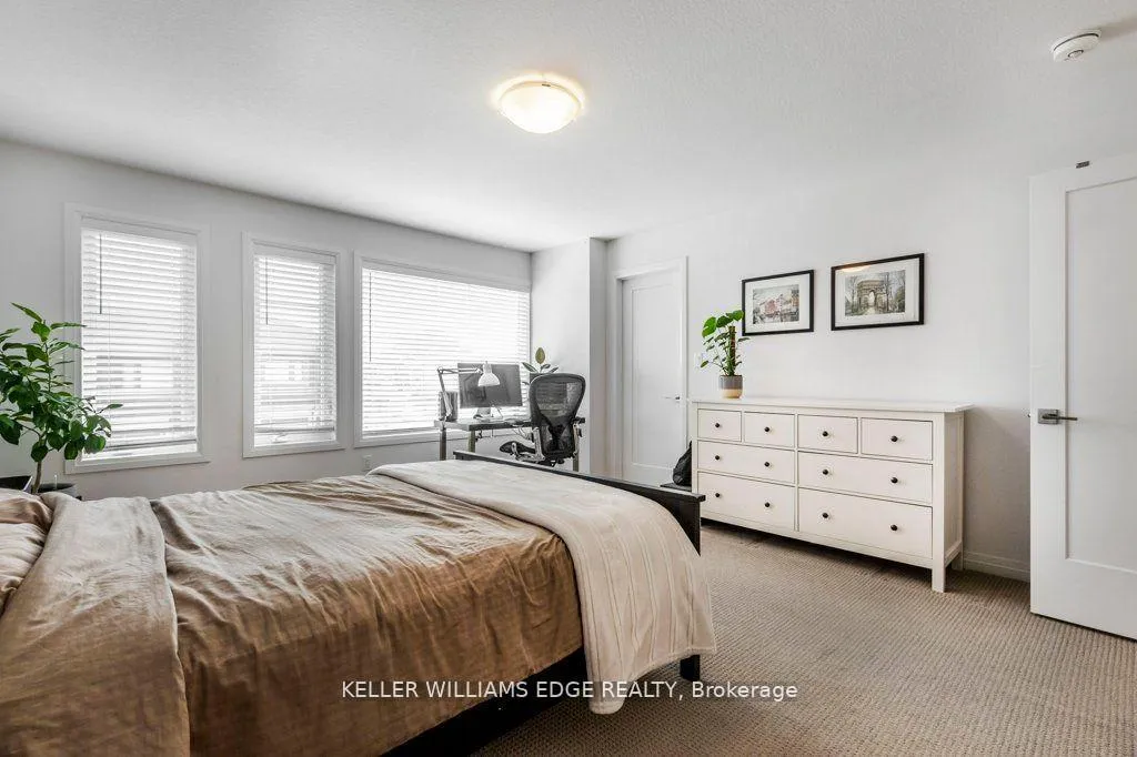 Photo 14 of 5 Greenwich Avenue, Hamilton, Stoney Creek — HOMEH