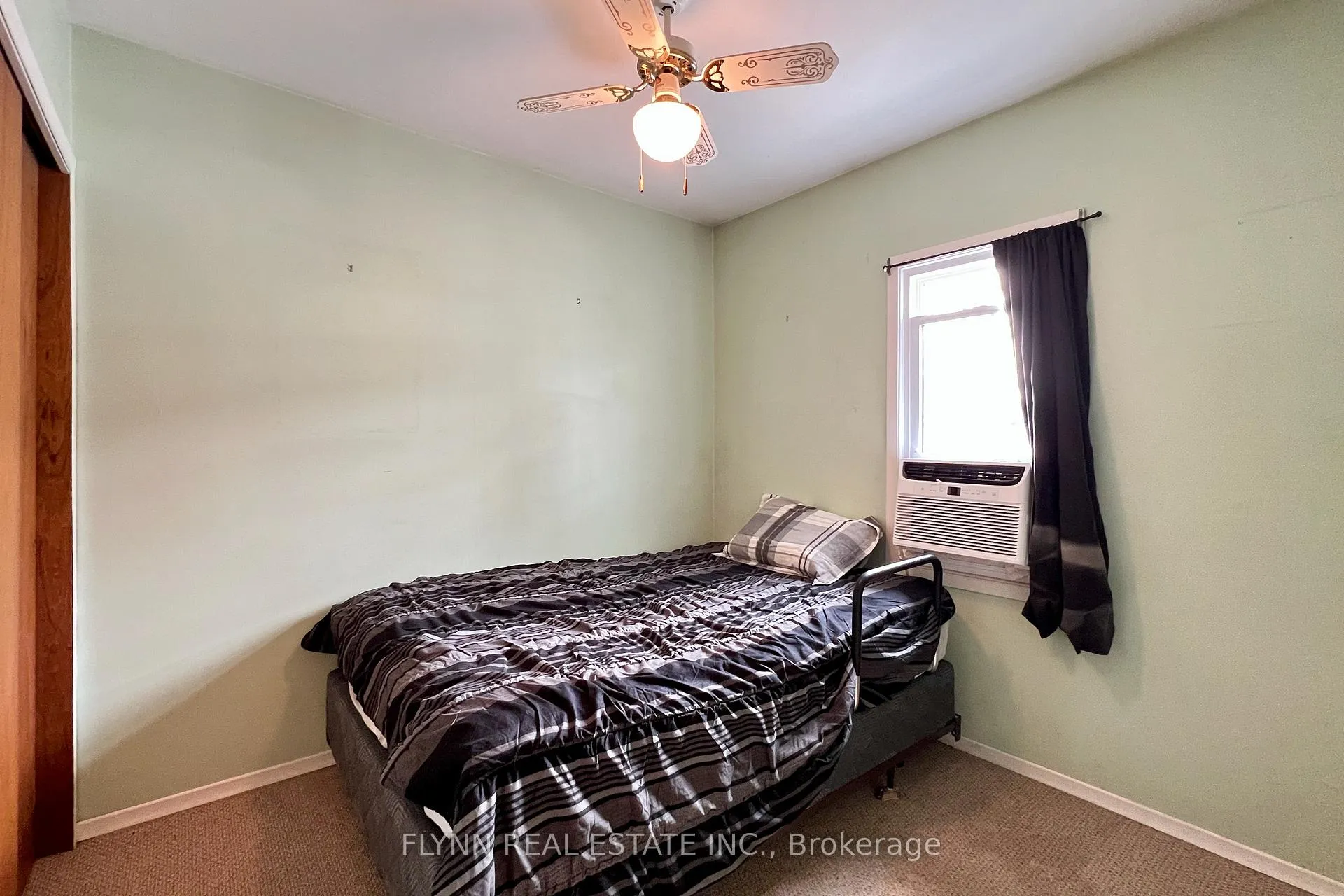 Photo 11 of 6594 Barker Street, Niagara Falls, Dorchester — HOMEH