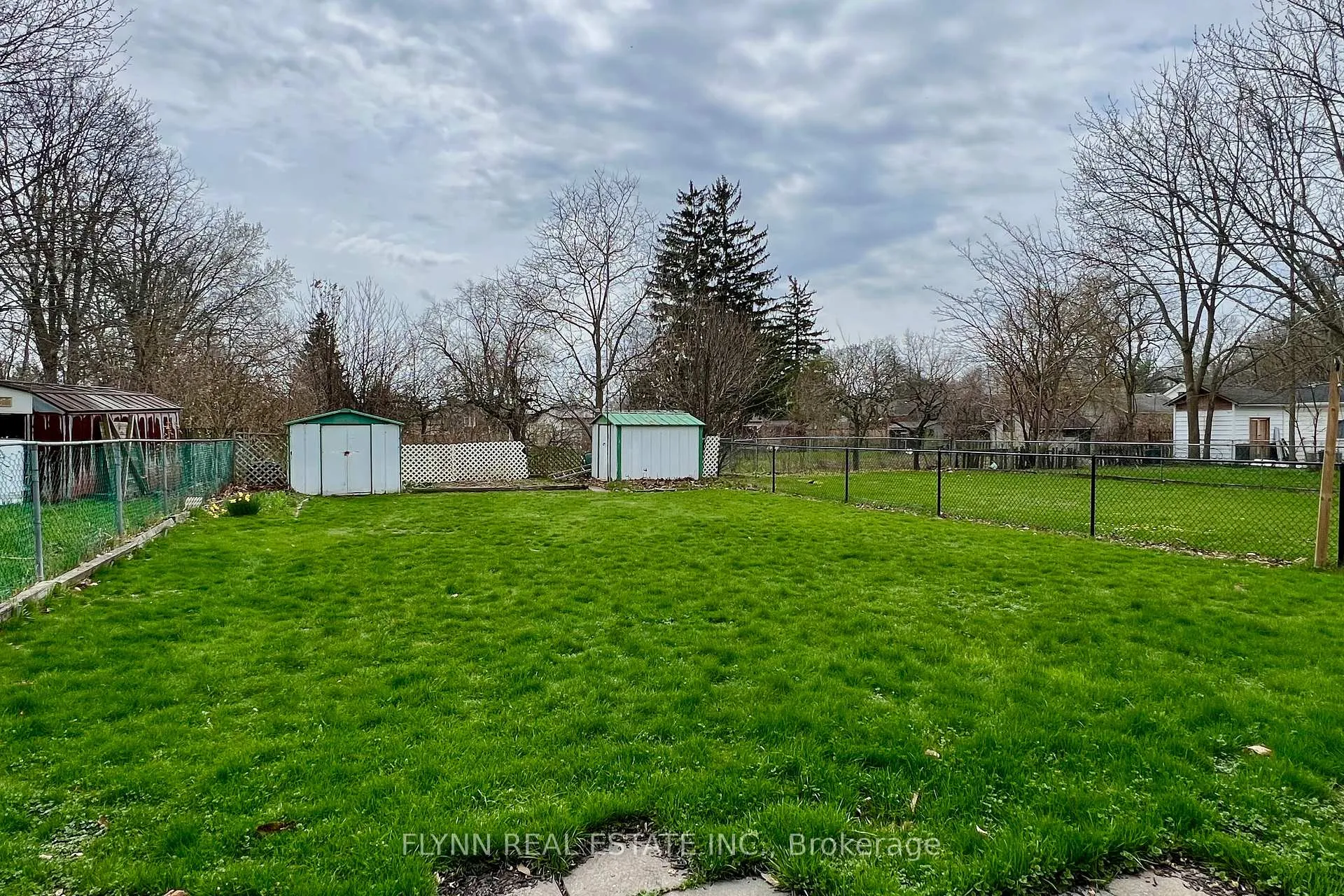 Photo 20 of 6594 Barker Street, Niagara Falls, Dorchester — HOMEH