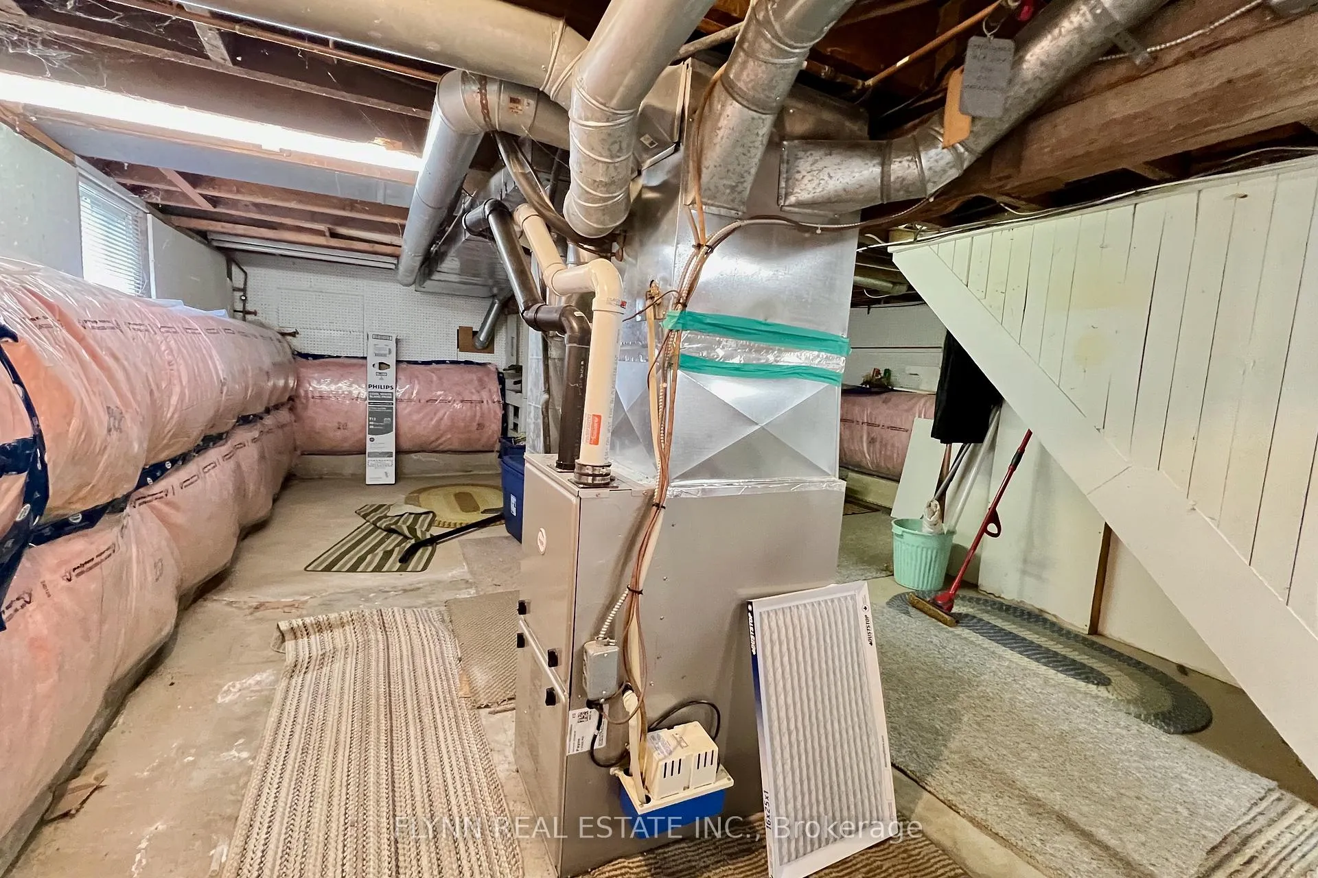 Photo 23 of 6594 Barker Street, Niagara Falls, Dorchester — HOMEH