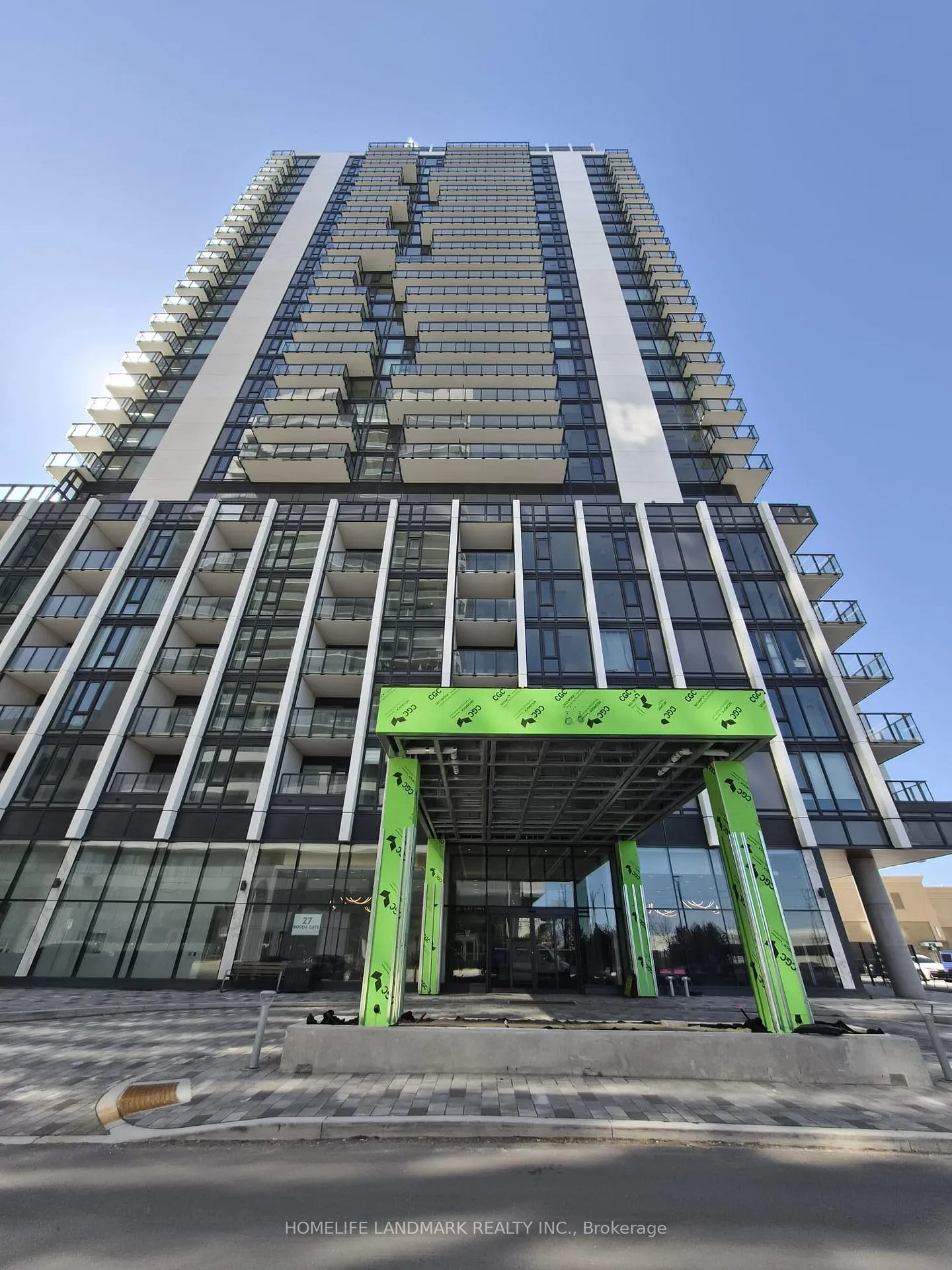 Photo 2 of Unit 1607, 27 Korda Gate, Vaughan, Vellore Village — HOMEH