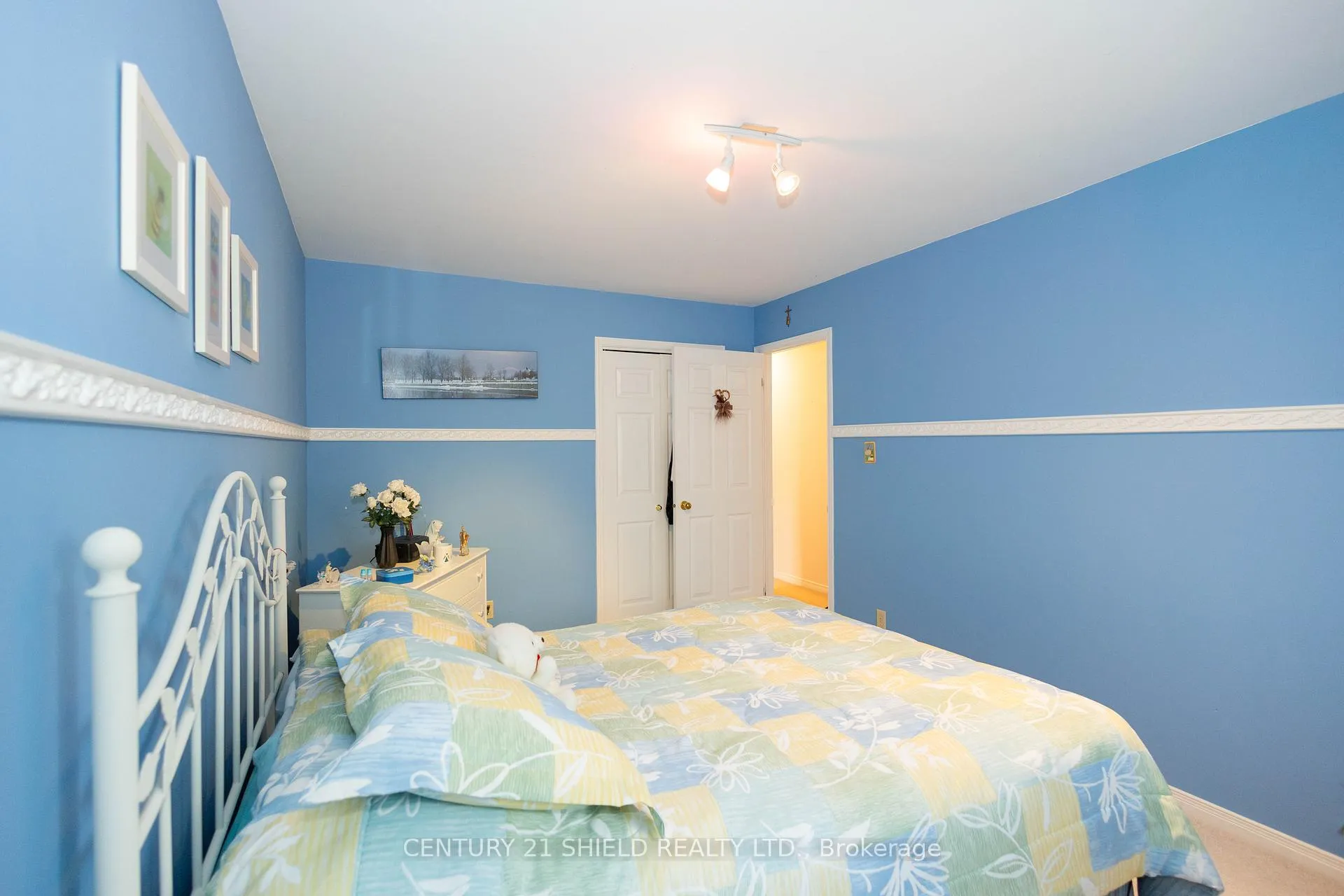 Photo 10 of 1613 Walton Street, Cornwall — HOMEH