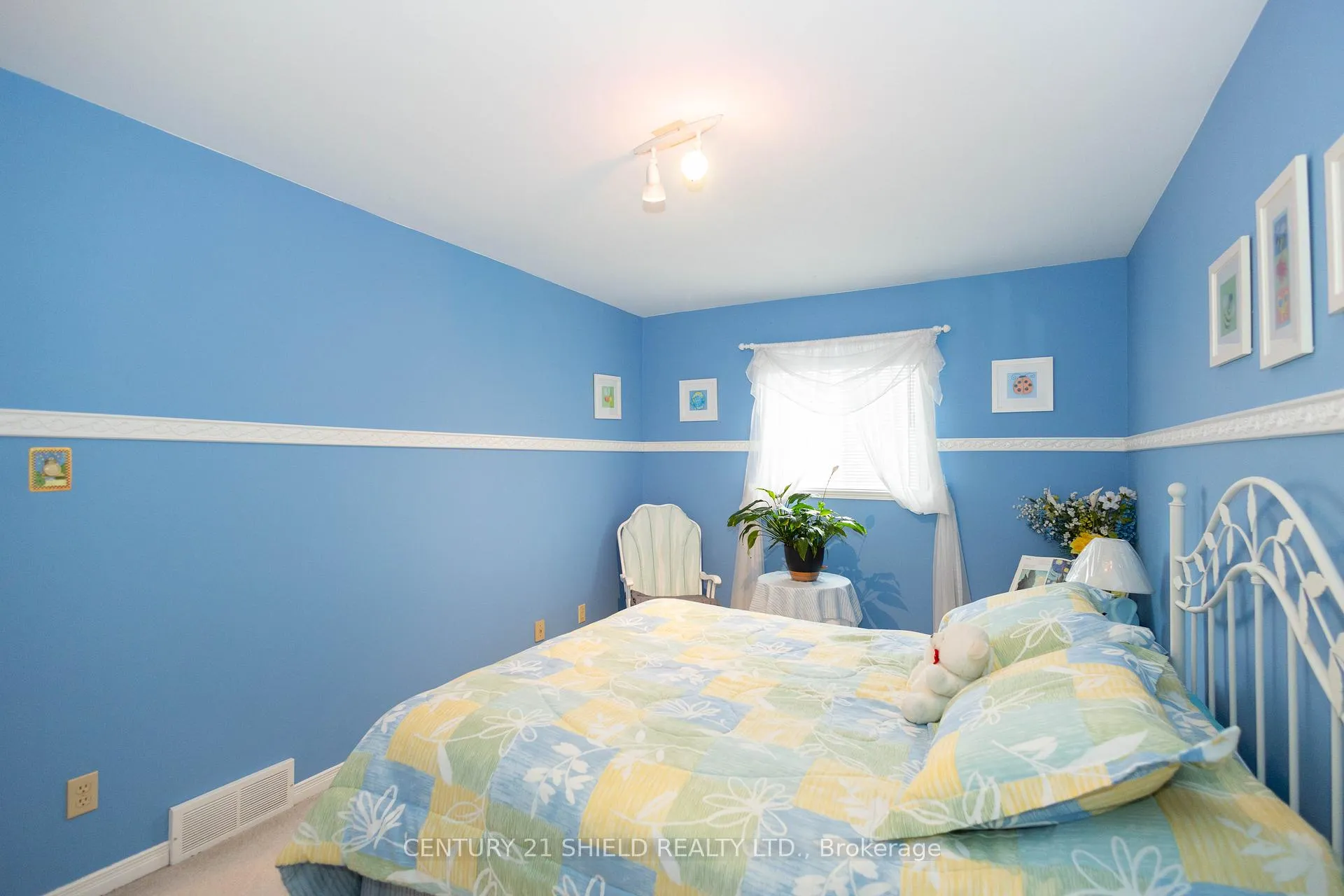 Photo 11 of 1613 Walton Street, Cornwall — HOMEH
