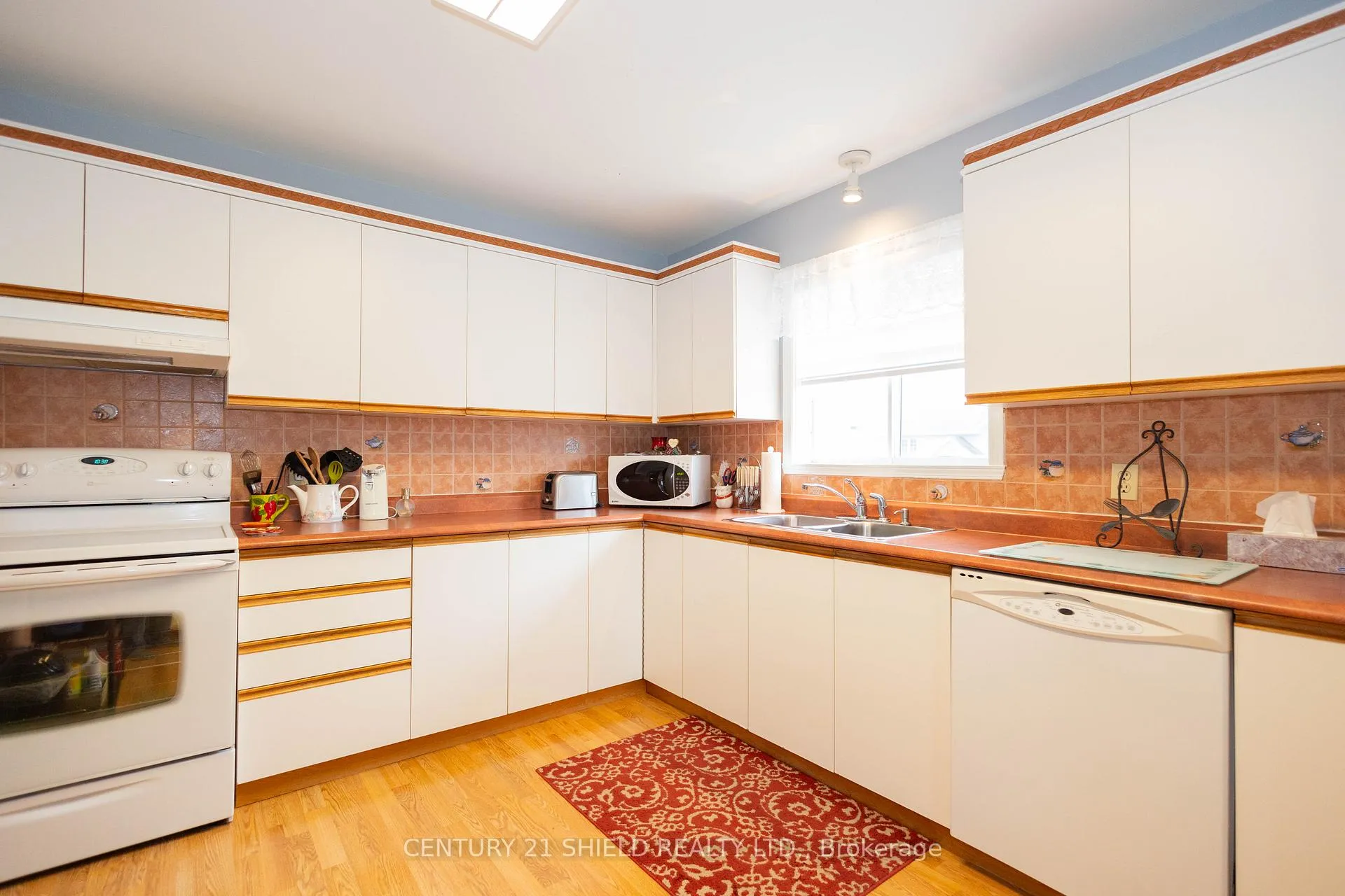 Photo 18 of 1613 Walton Street, Cornwall — HOMEH