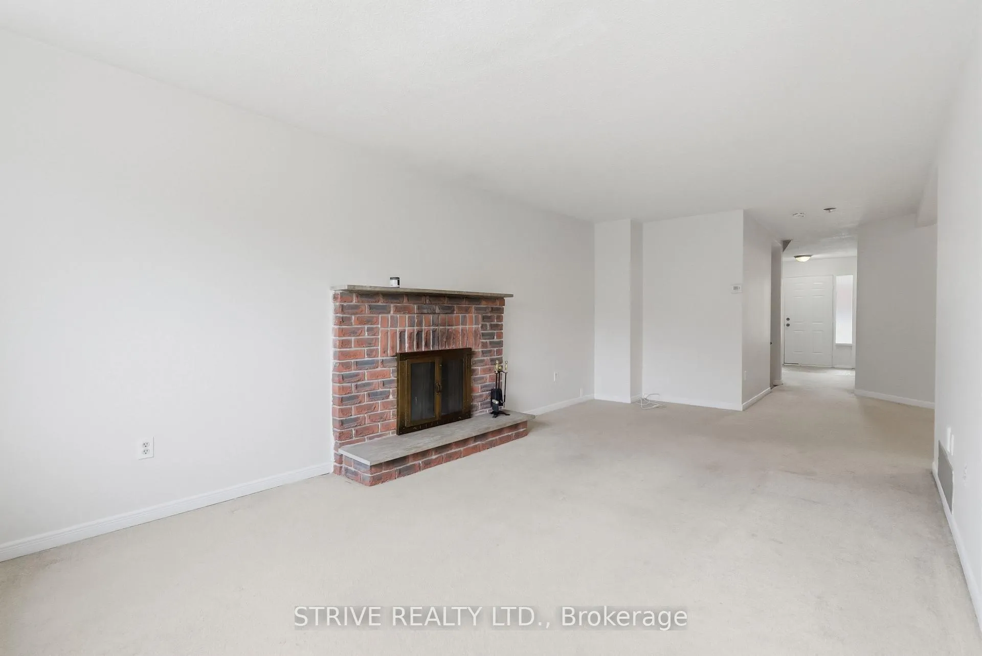 Photo 6 of 13 Brocklesby Crescent, Ajax, Central West — HOMEH