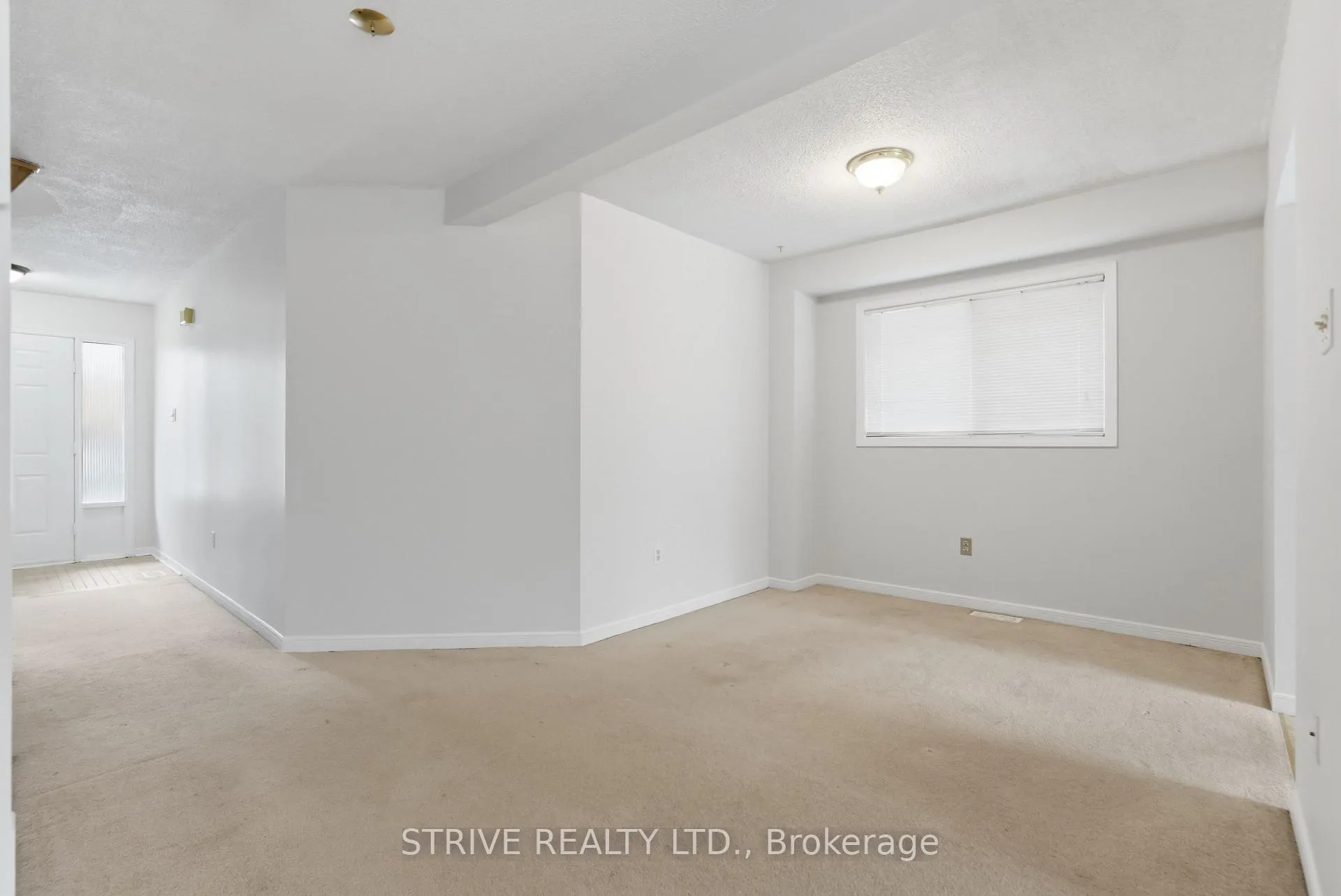 Photo 9 of 13 Brocklesby Crescent, Ajax, Central West — HOMEH