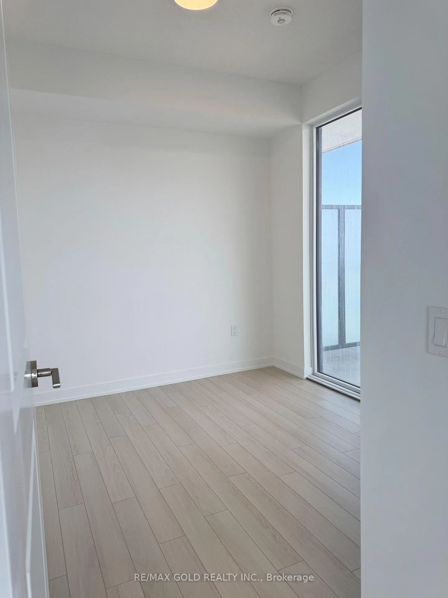 Photo 15 of 15 Skyridge Drive, Brampton, Bram East — HOMEH