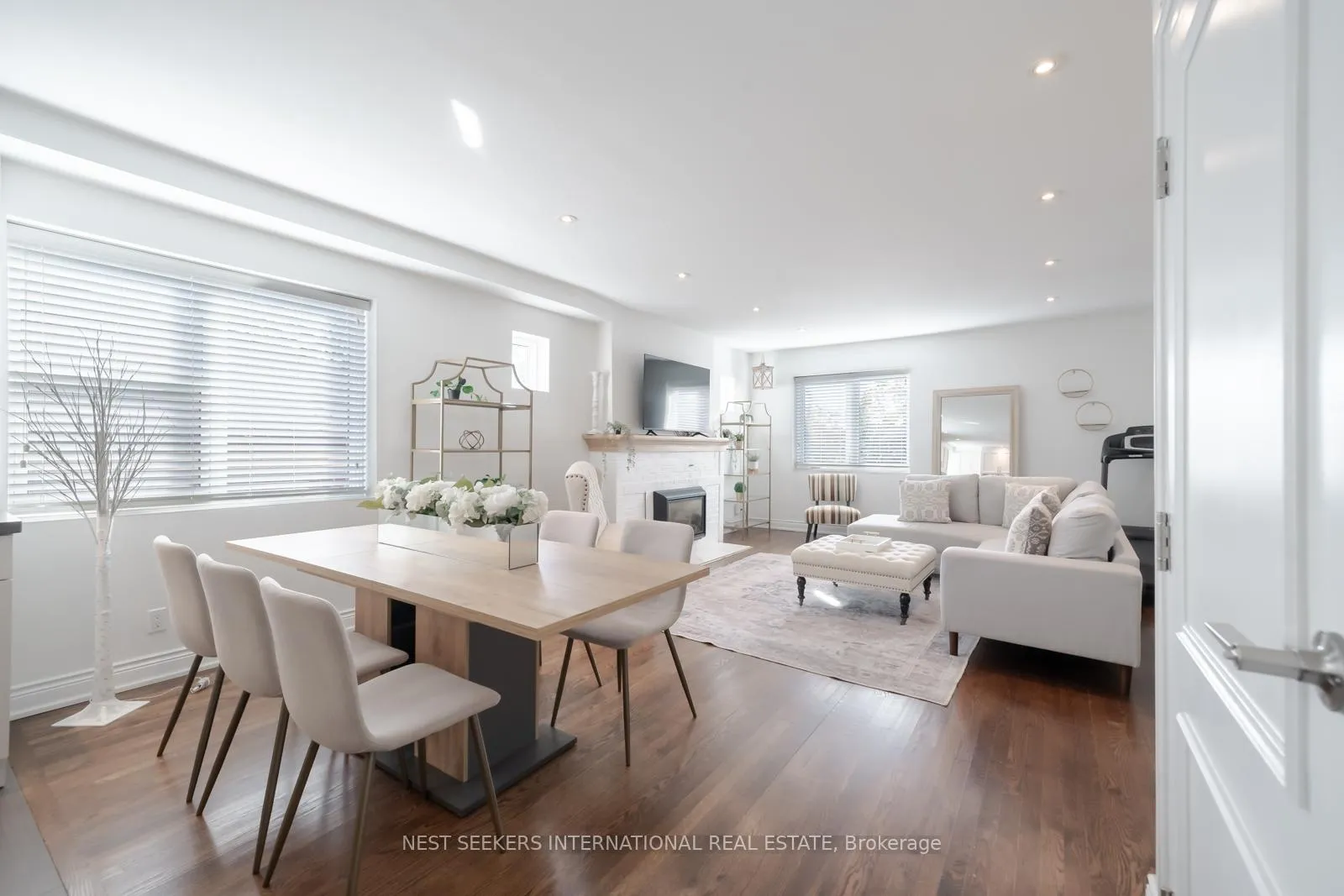 Photo 1 of Unit 3, 963 Avenue Road, Toronto, Yonge-Eglinton — HOMEH