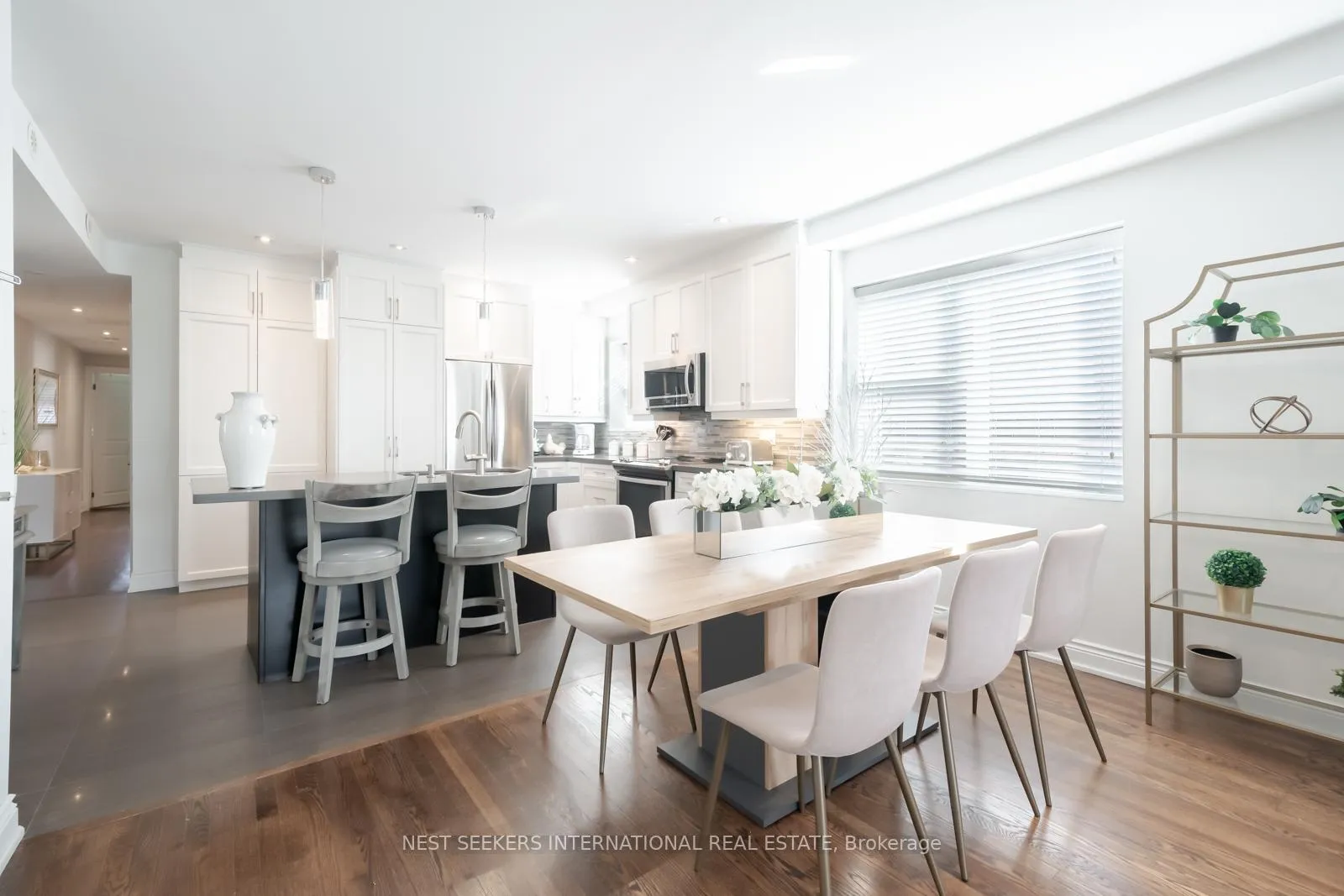 Photo 5 of Unit 3, 963 Avenue Road, Toronto, Yonge-Eglinton — HOMEH
