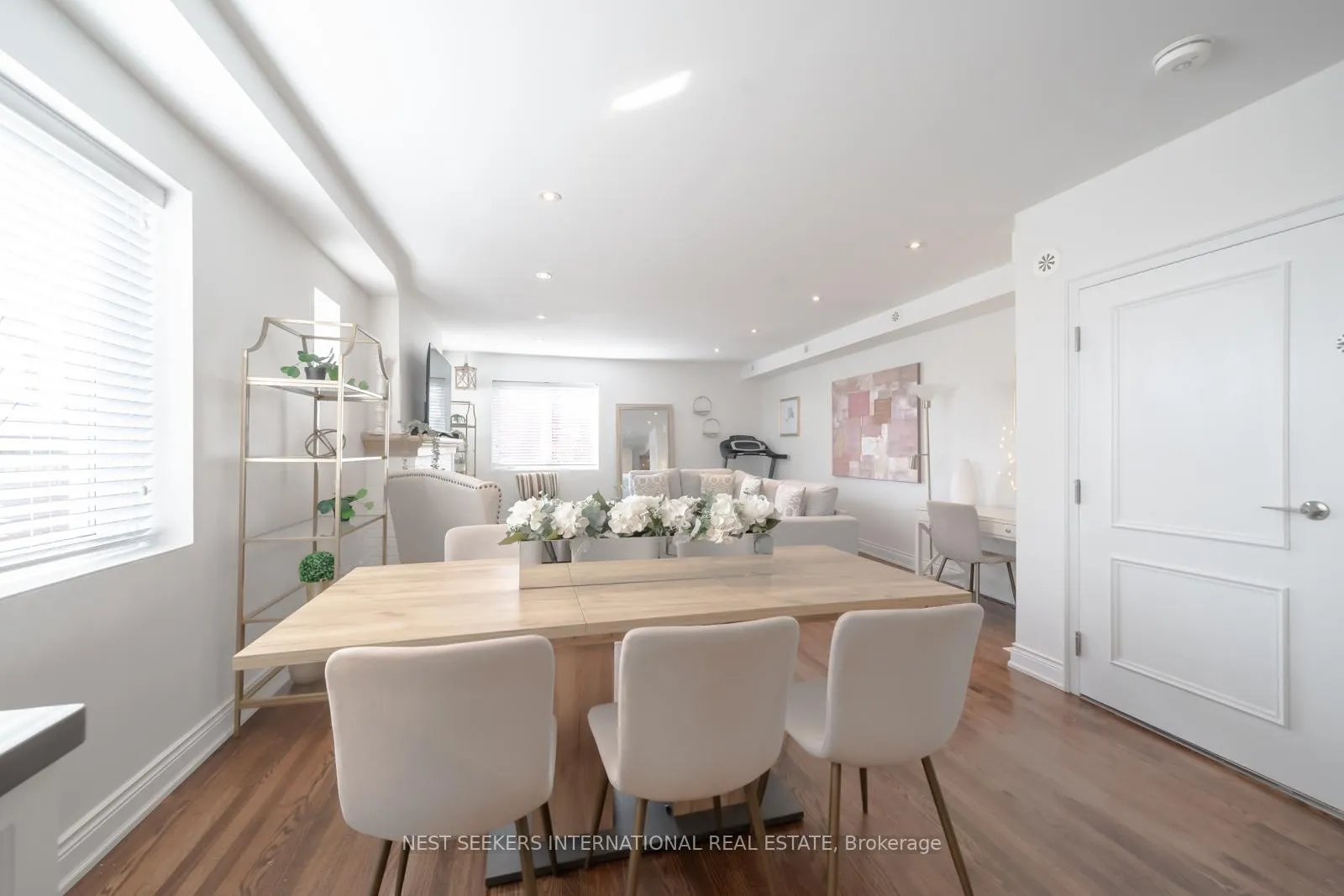 Photo 7 of Unit 3, 963 Avenue Road, Toronto, Yonge-Eglinton — HOMEH