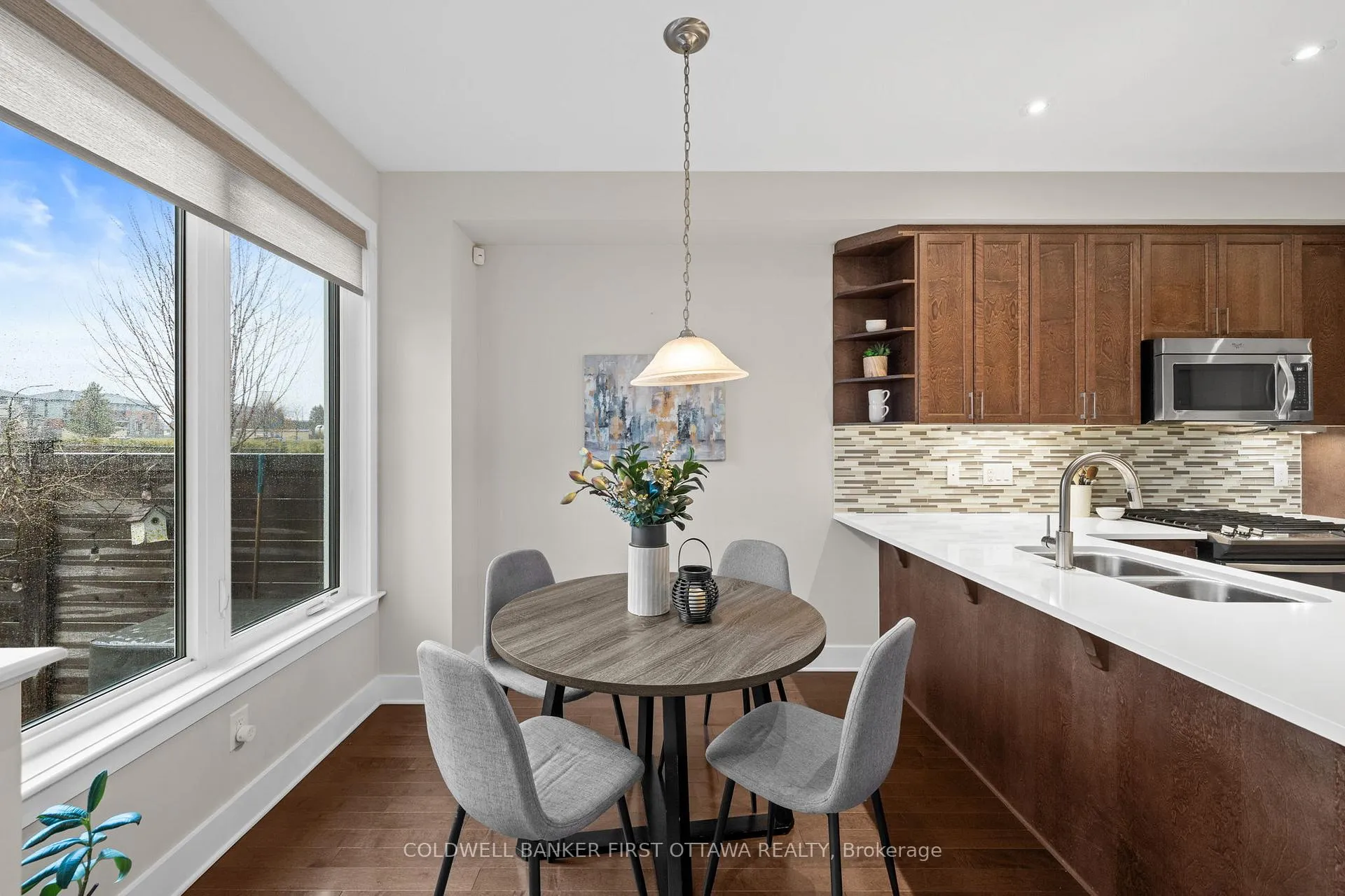 Photo 13 of 278 Fergus Crescent, Ottawa, Barrhaven - Cedargrove/Fraserdale — HOMEH