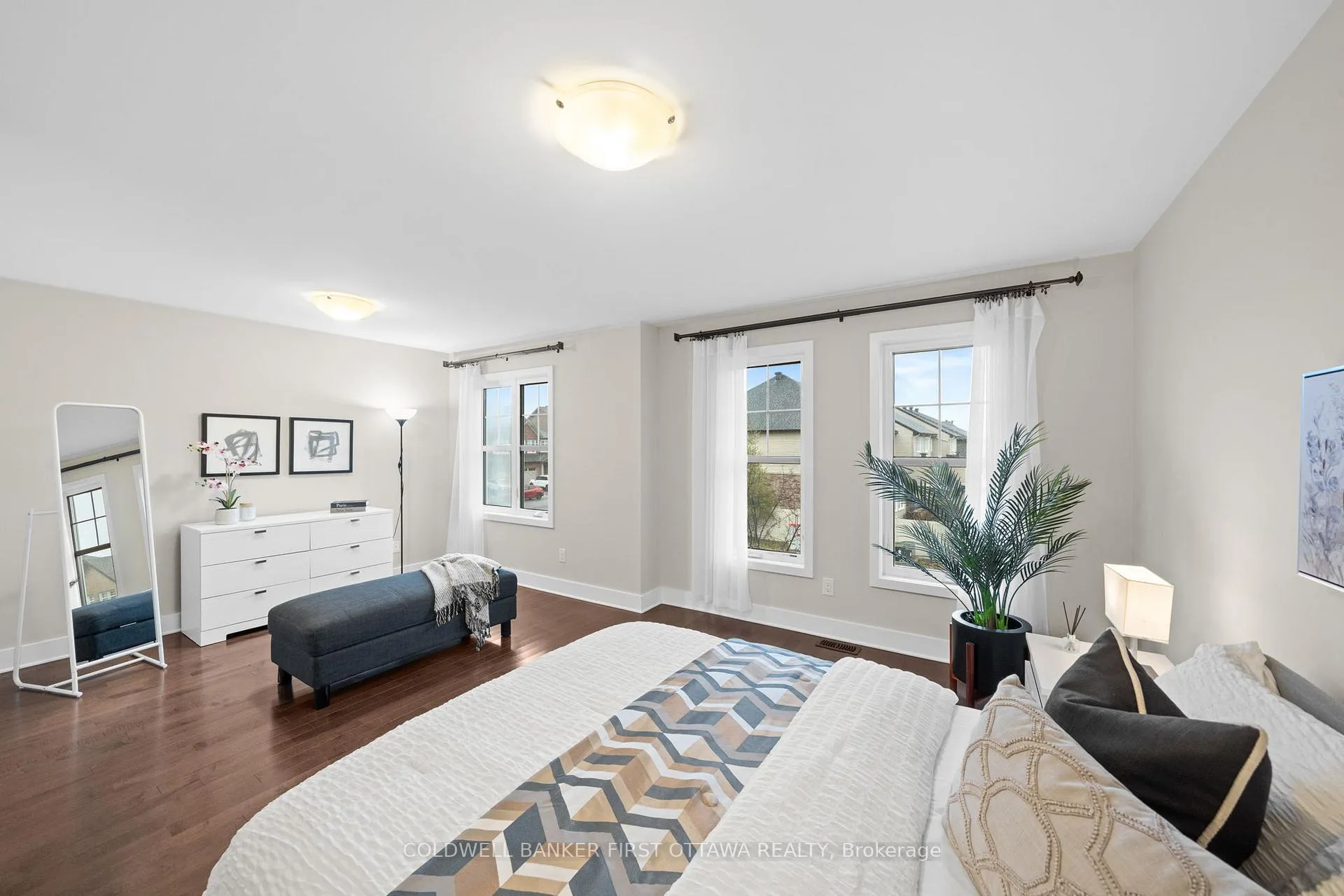 Photo 17 of 278 Fergus Crescent, Ottawa, Barrhaven - Cedargrove/Fraserdale — HOMEH