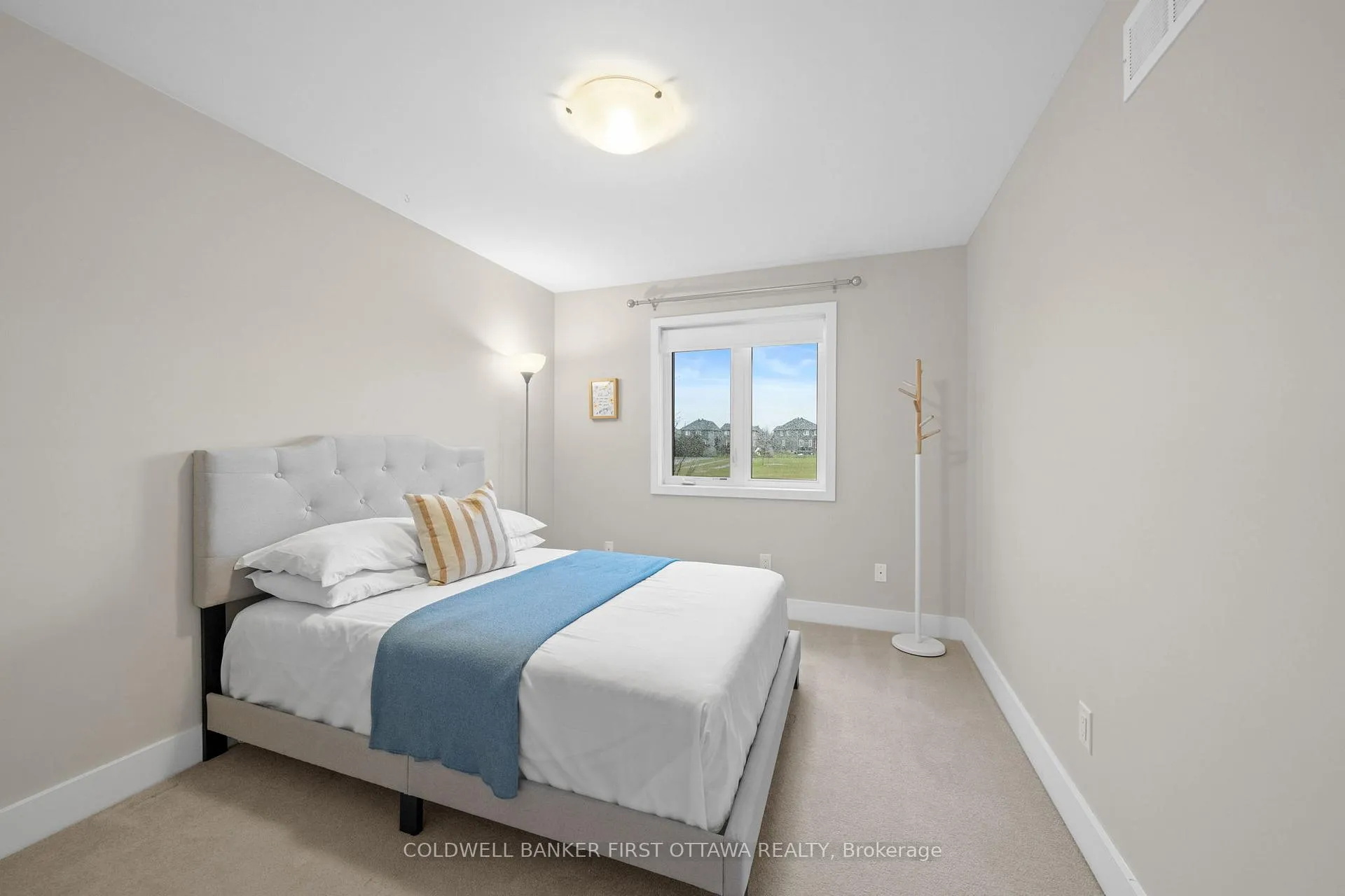 Photo 21 of 278 Fergus Crescent, Ottawa, Barrhaven - Cedargrove/Fraserdale — HOMEH