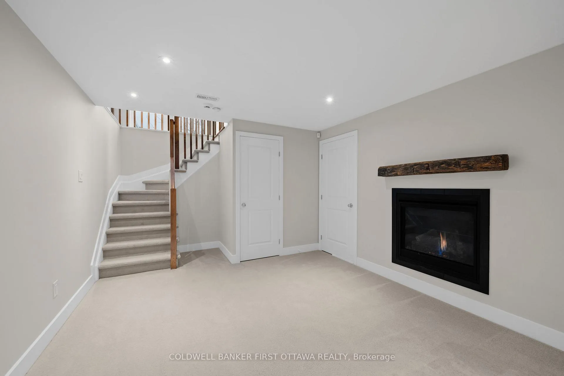 Photo 24 of 278 Fergus Crescent, Ottawa, Barrhaven - Cedargrove/Fraserdale — HOMEH