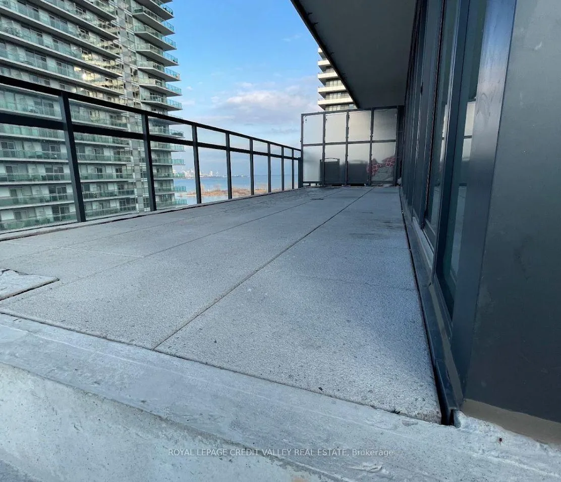 Photo 21 of Unit 1113, 30 Shore Breeze Drive, Etobicoke, Mimico — HOMEH