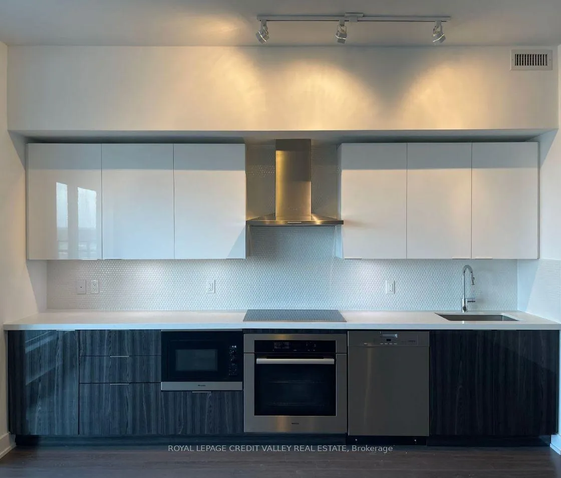 Photo 30 of Unit 1113, 30 Shore Breeze Drive, Etobicoke, Mimico — HOMEH