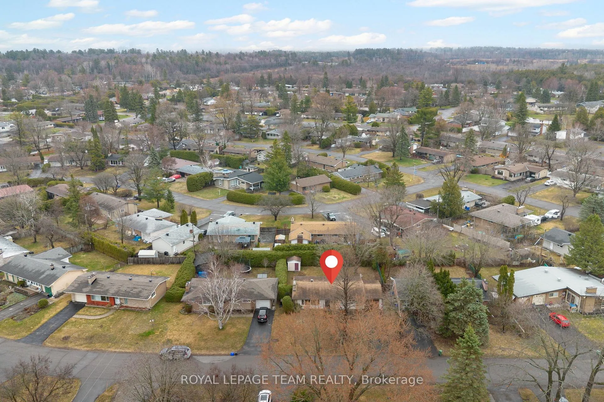 Photo 48 of 30 Elmsley Crescent, Ottawa, Arbeatha Park — HOMEH