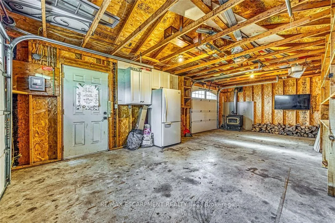 Photo 39 of 1032 Pine Street, Haldimand, Dunnville — HOMEH