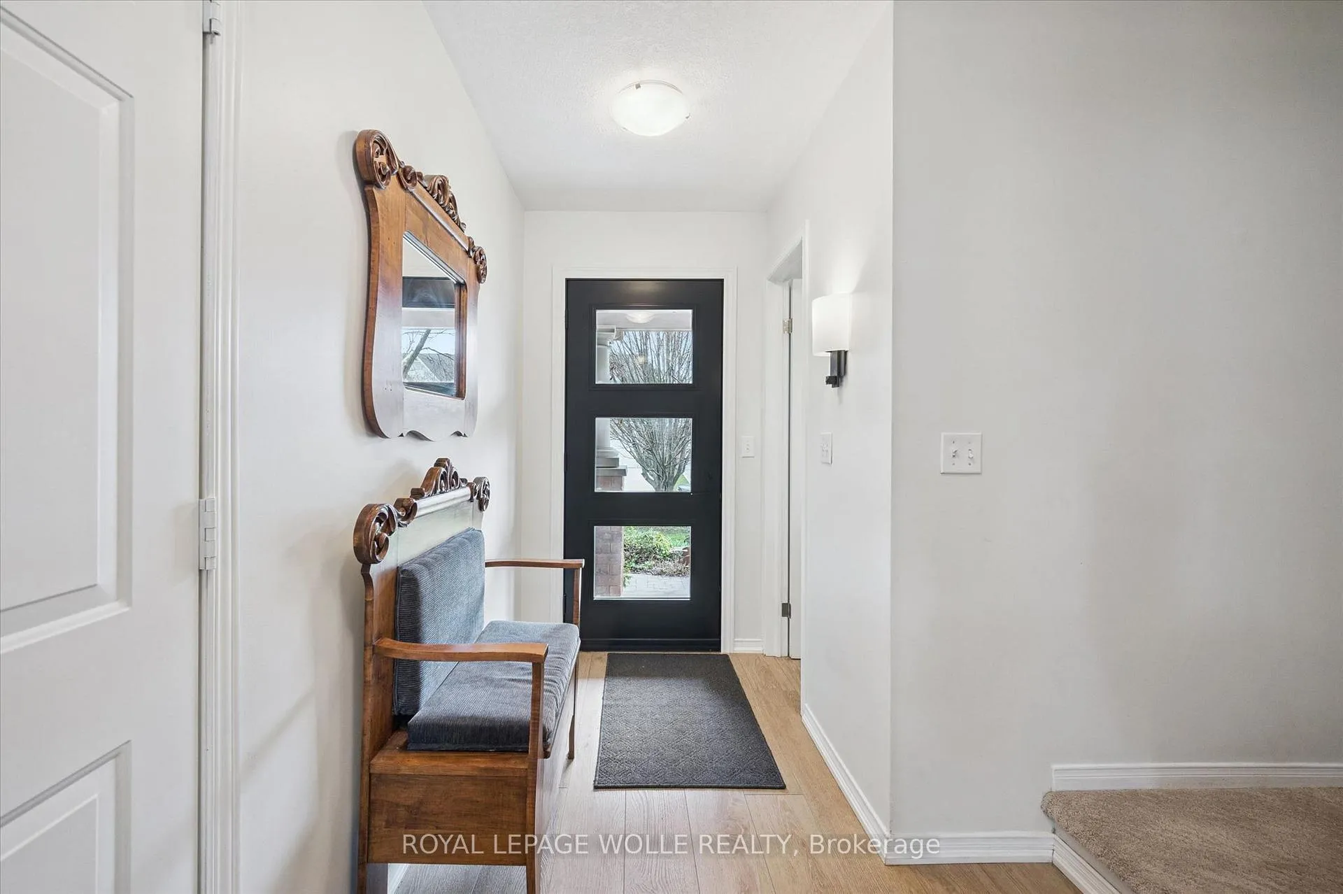 Photo 8 of 458 Citadel Court, Waterloo — HOMEH