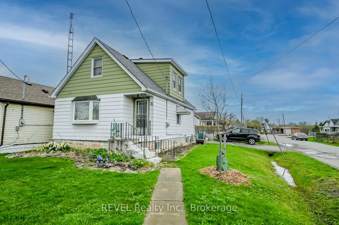 Photo 1 of 76 Lincoln Avenue, St. Catharines, Oakdale — HOMEH