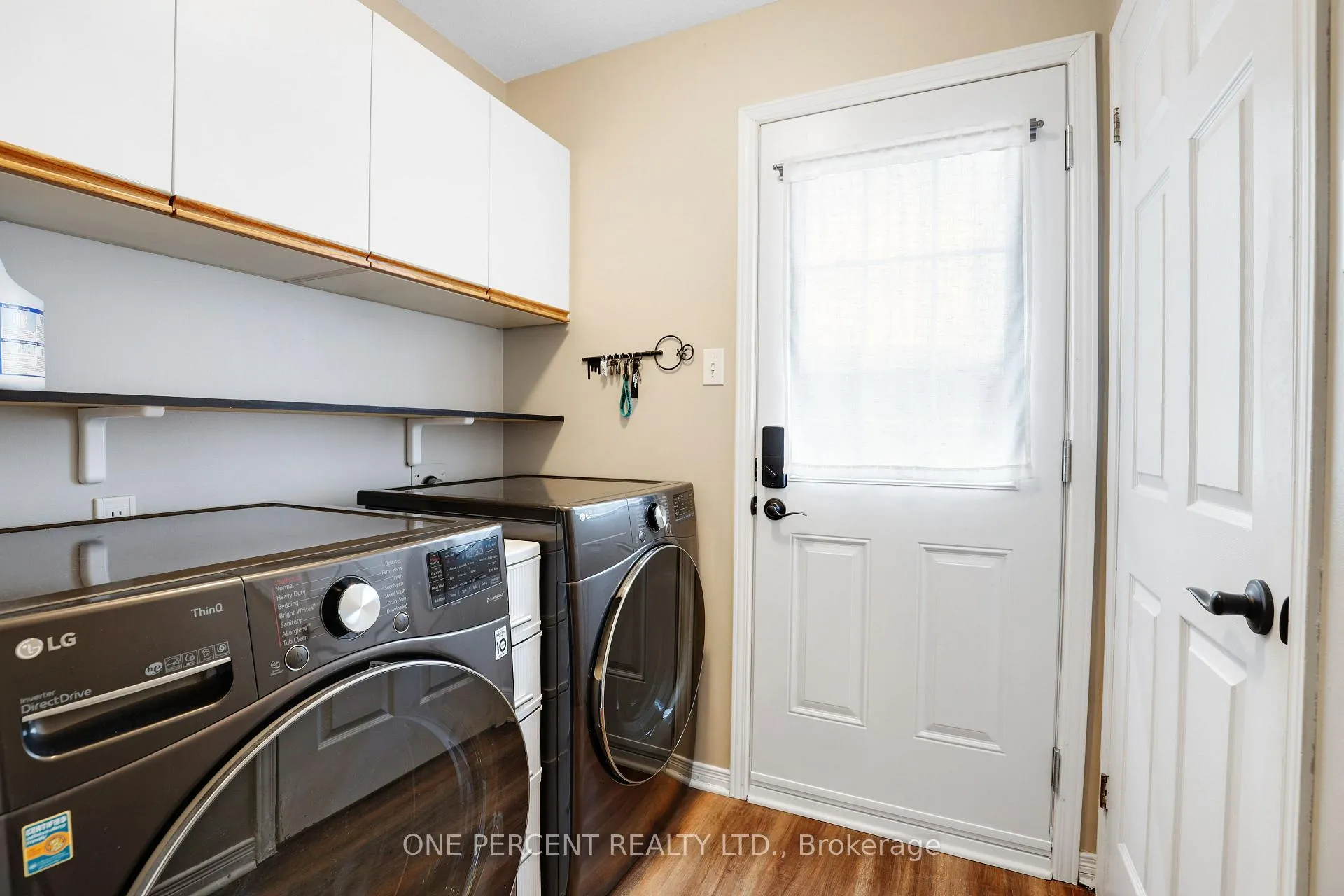 Photo 24 of 1570 Champneuf Drive, Ottawa, Chateauneuf — HOMEH