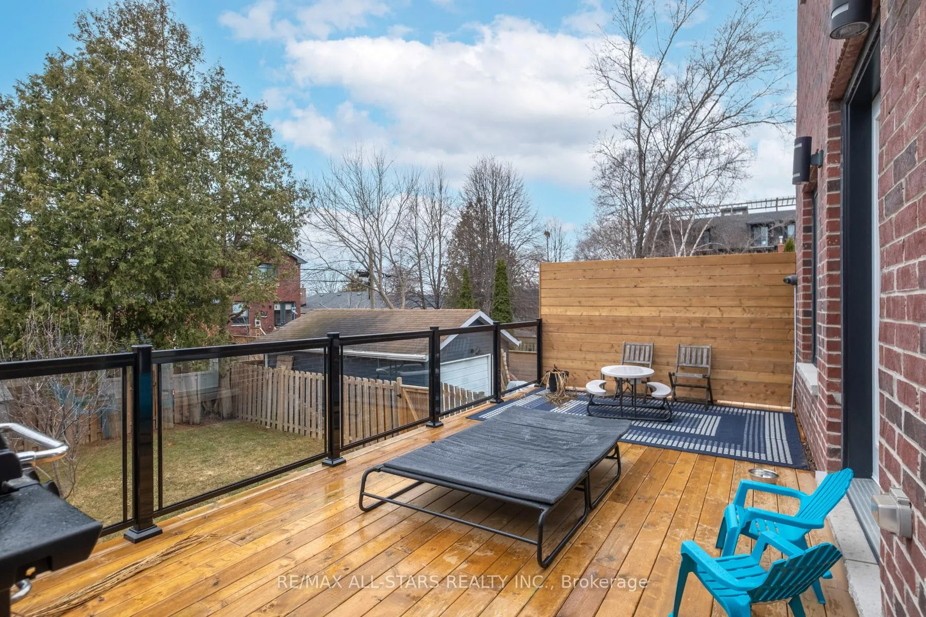 Photo 3 of 51 Elder Avenue, Etobicoke, Long Branch — HOMEH