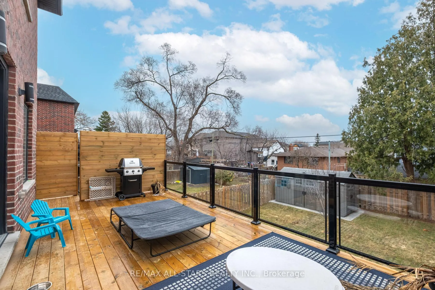 Photo 4 of 51 Elder Avenue, Etobicoke, Long Branch — HOMEH