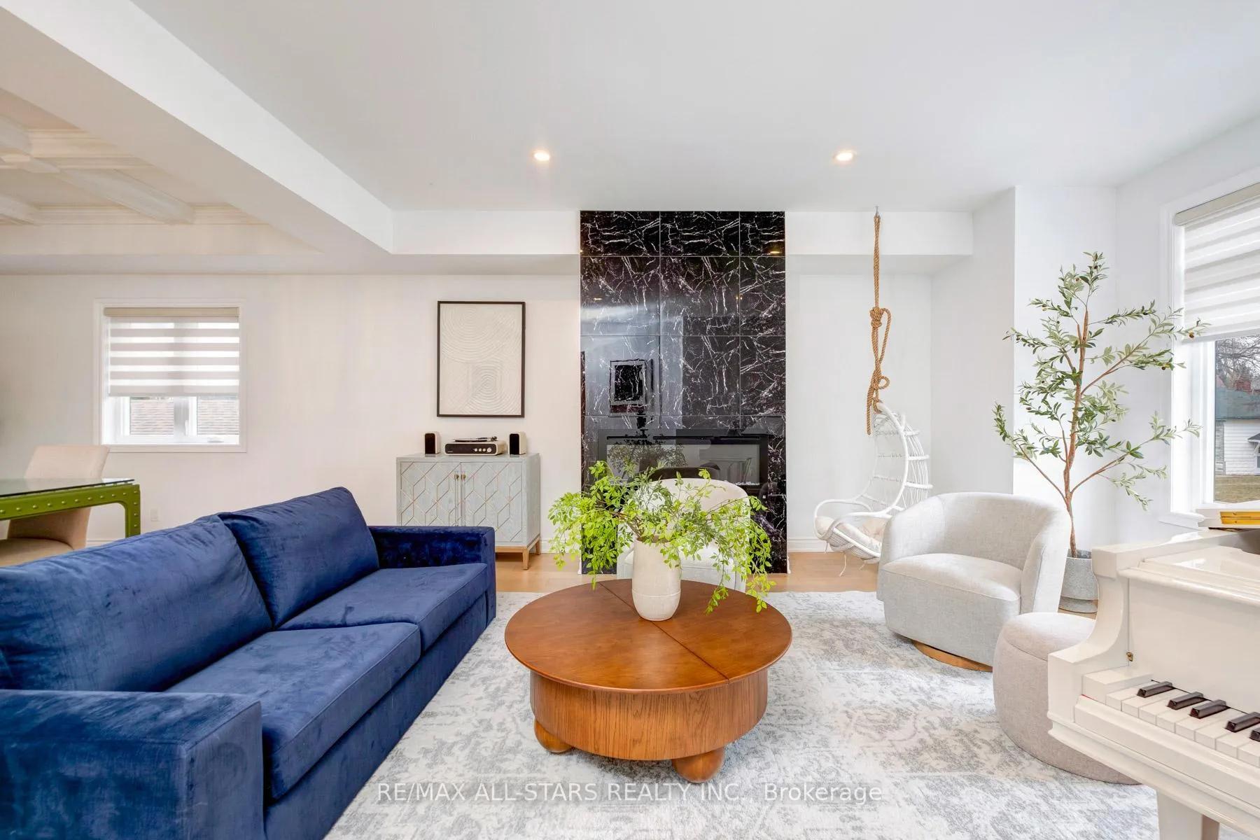 Photo 13 of 51 Elder Avenue, Etobicoke, Long Branch — HOMEH