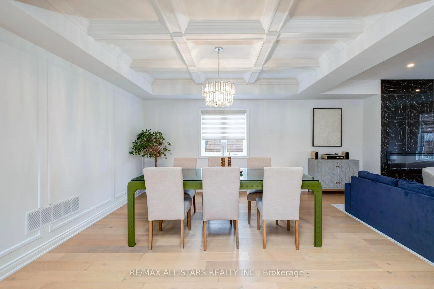 Photo 16 of 51 Elder Avenue, Etobicoke, Long Branch — HOMEH
