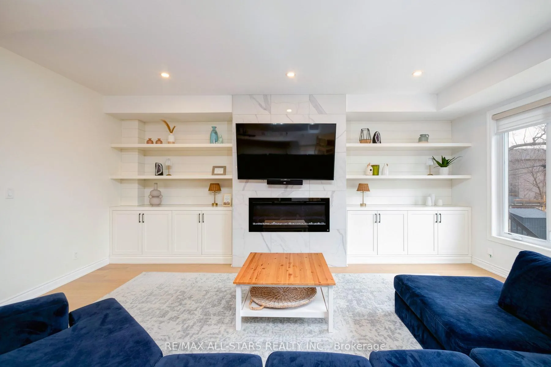 Photo 20 of 51 Elder Avenue, Etobicoke, Long Branch — HOMEH