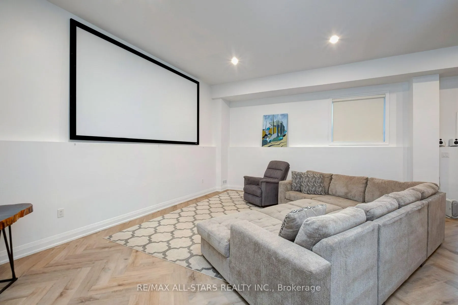 Photo 34 of 51 Elder Avenue, Etobicoke, Long Branch — HOMEH