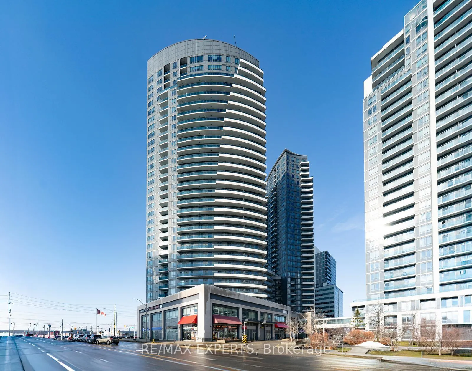 Photo 2 of Unit 2433, 7161 Yonge Street, Markham, Grandview — HOMEH