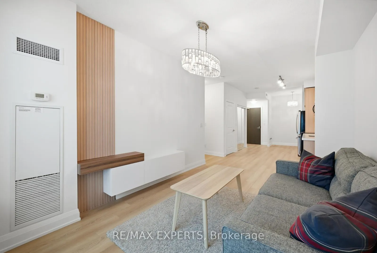 Photo 16 of Unit 2433, 7161 Yonge Street, Markham, Grandview — HOMEH