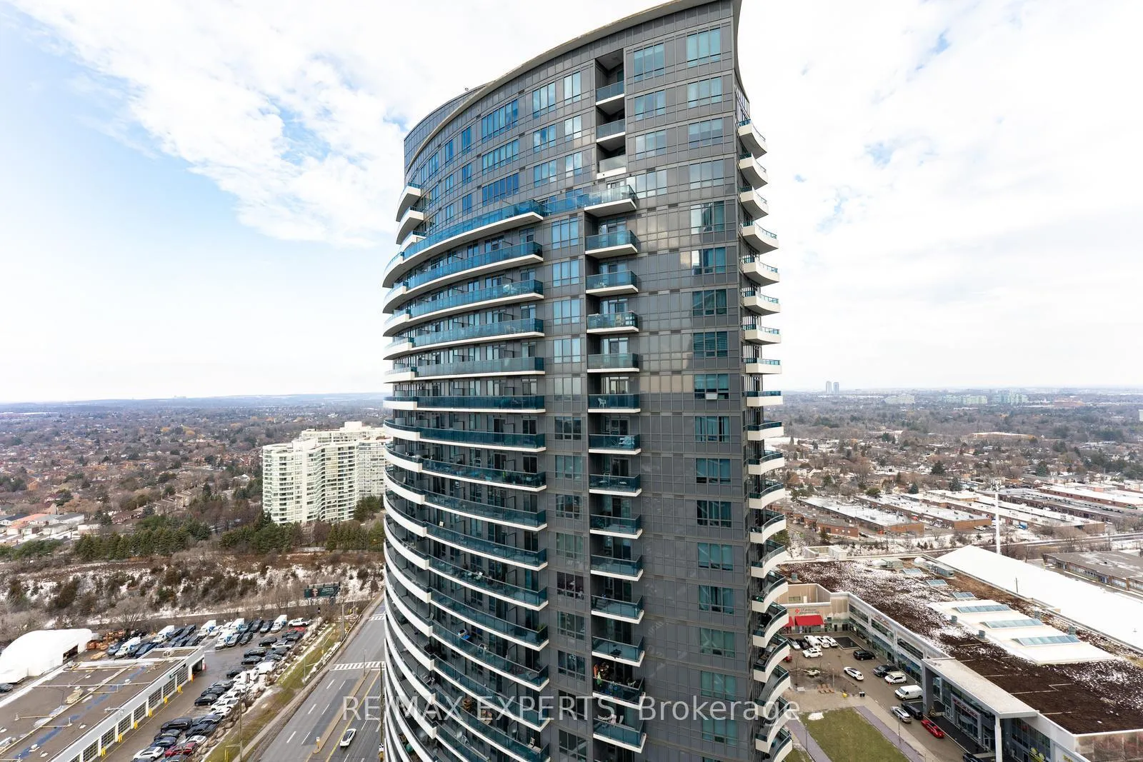 Photo 25 of Unit 2433, 7161 Yonge Street, Markham, Grandview — HOMEH