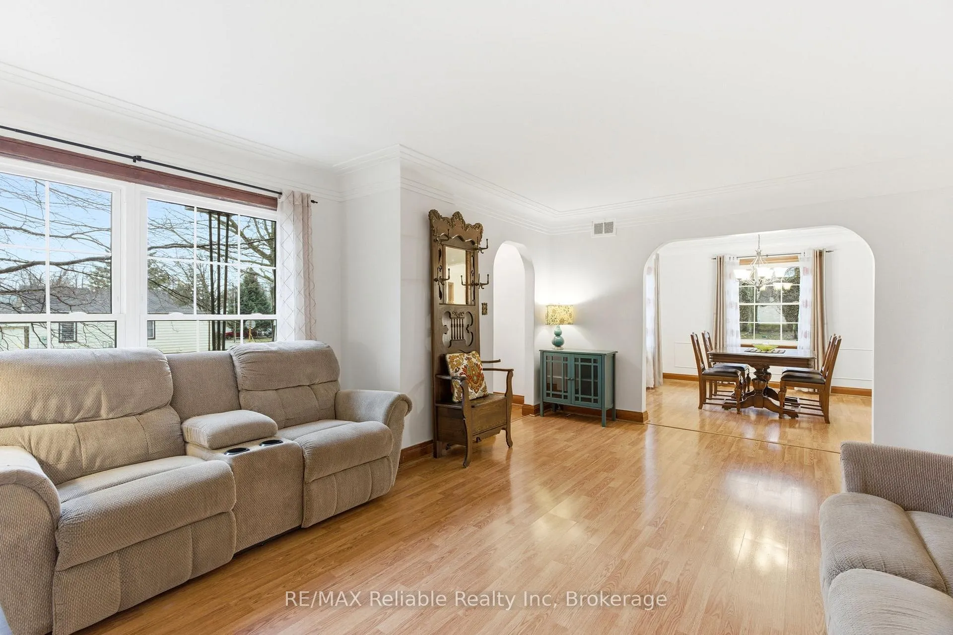 Photo 15 of 45 Whitehead Street, Central Huron, Clinton — HOMEH