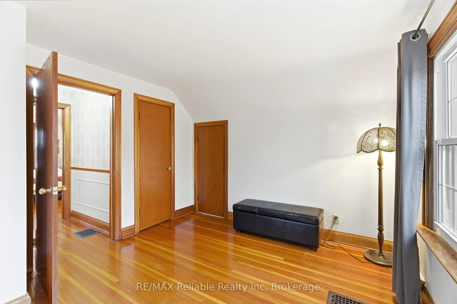 Photo 27 of 45 Whitehead Street, Central Huron, Clinton — HOMEH