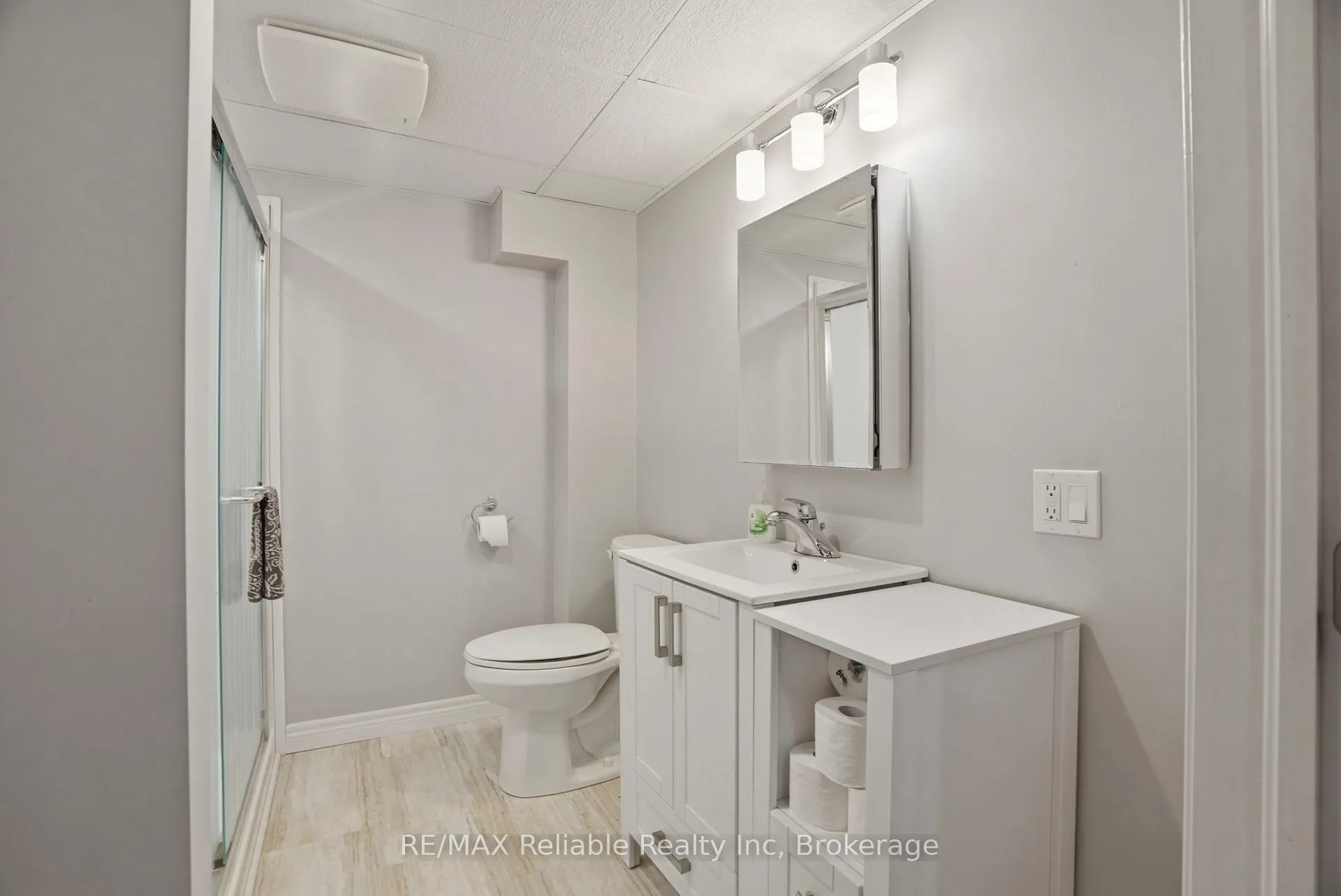 Photo 30 of 45 Whitehead Street, Central Huron, Clinton — HOMEH
