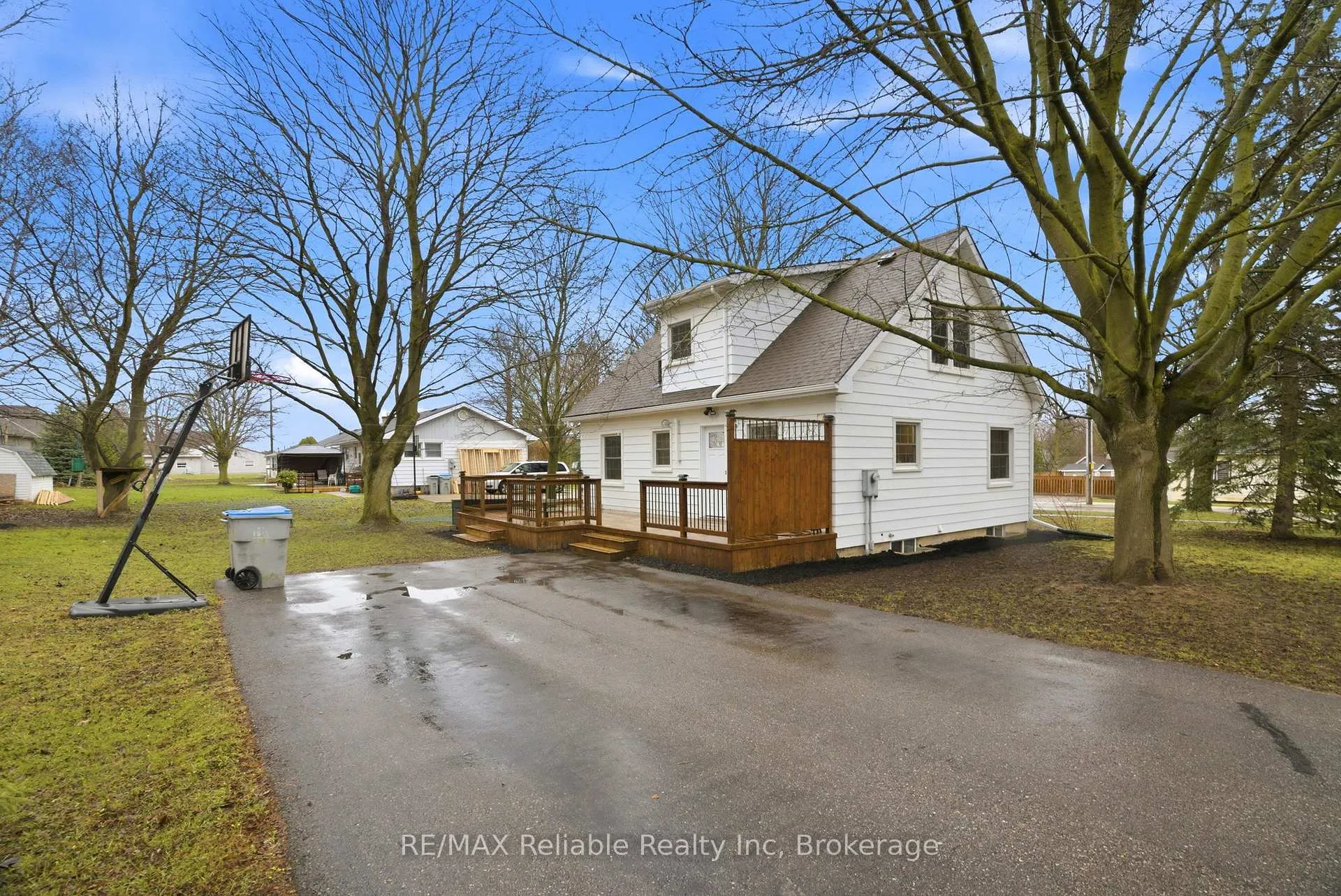 Photo 49 of 45 Whitehead Street, Central Huron, Clinton — HOMEH