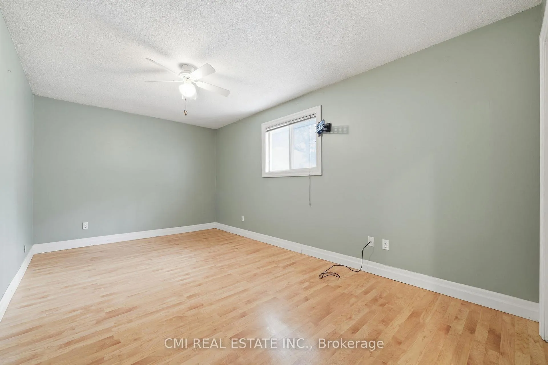 Photo 21 of 5 Pineway Avenue, Georgina, Keswick South — HOMEH