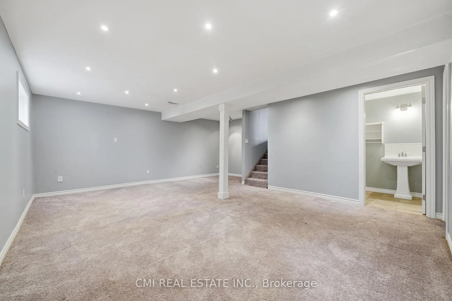 Photo 35 of 5 Pineway Avenue, Georgina, Keswick South — HOMEH
