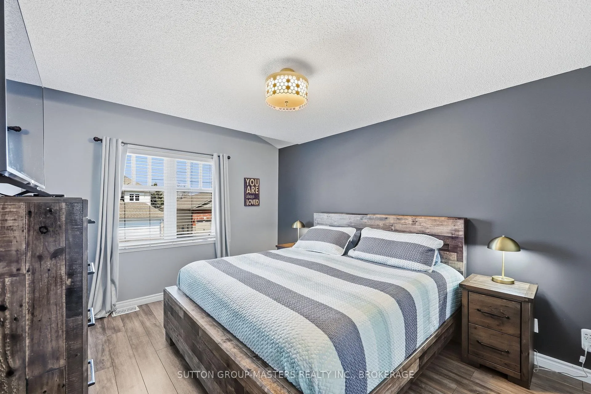Photo 25 of 811 Lotus Avenue, Kingston, Kingston East (Incl Barret Crt) — HOMEH