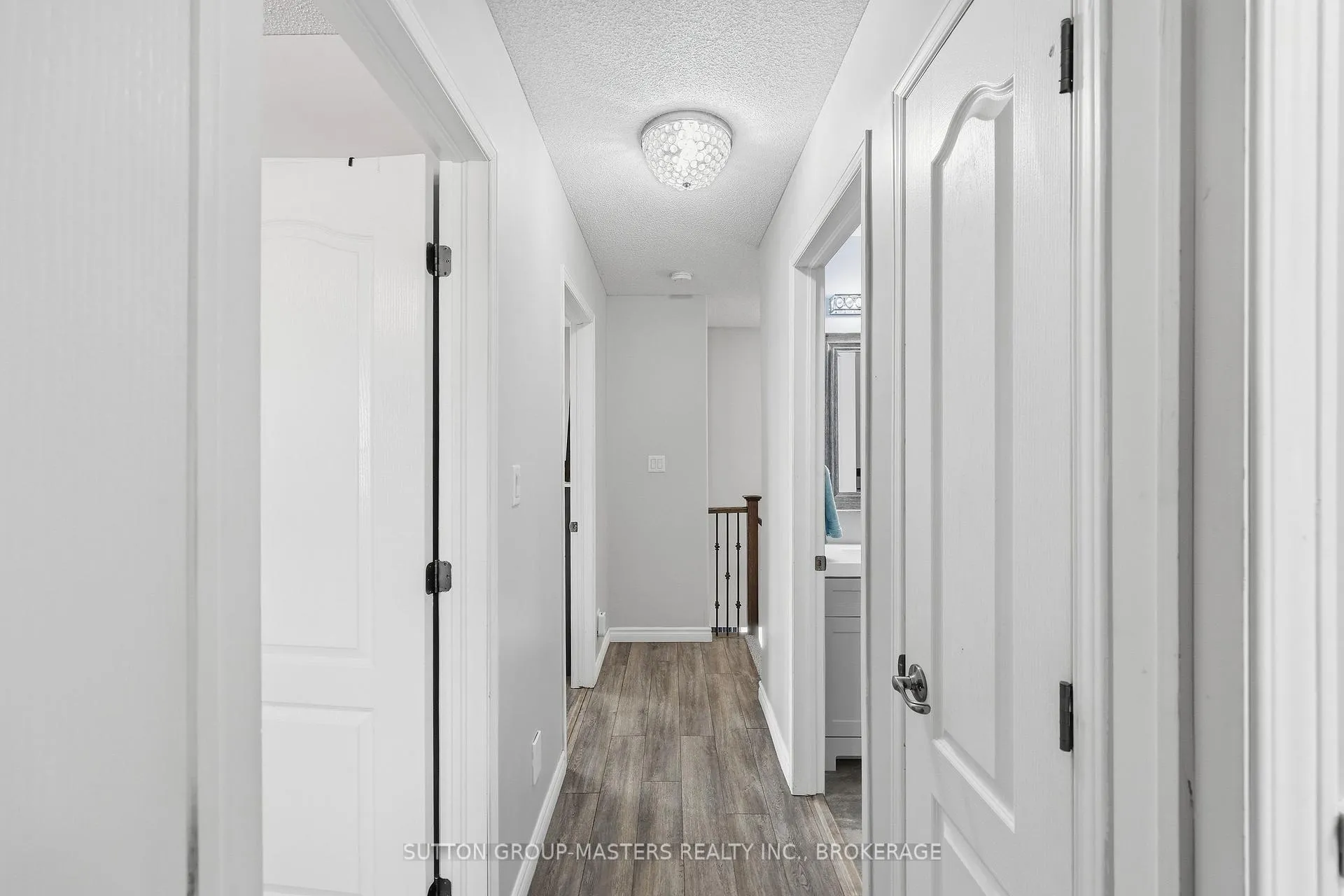 Photo 32 of 811 Lotus Avenue, Kingston, Kingston East (Incl Barret Crt) — HOMEH