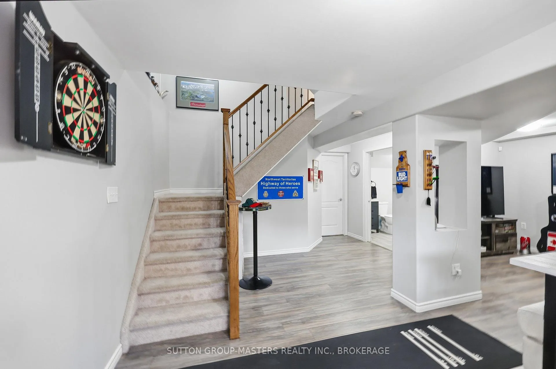 Photo 34 of 811 Lotus Avenue, Kingston, Kingston East (Incl Barret Crt) — HOMEH