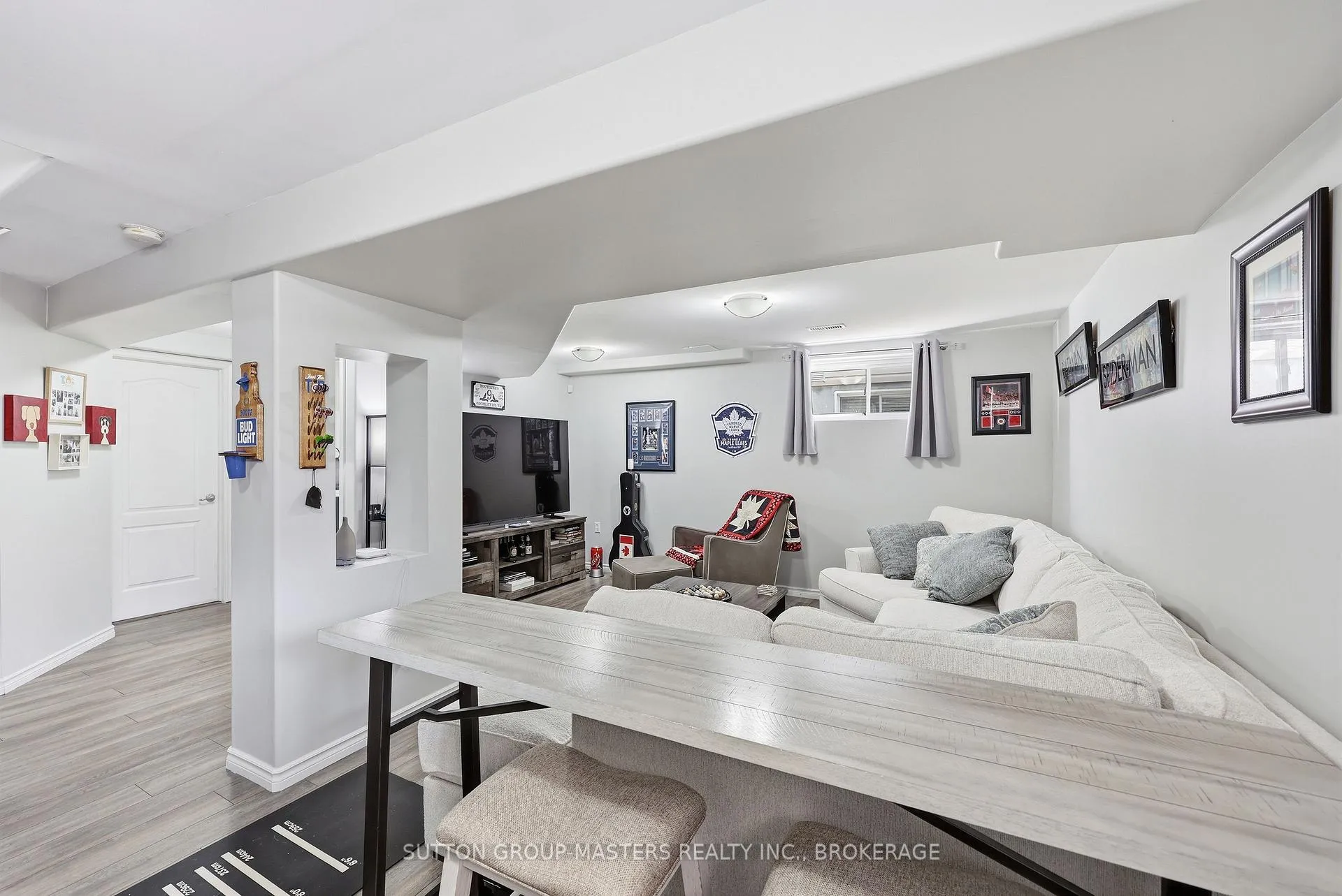 Photo 36 of 811 Lotus Avenue, Kingston, Kingston East (Incl Barret Crt) — HOMEH